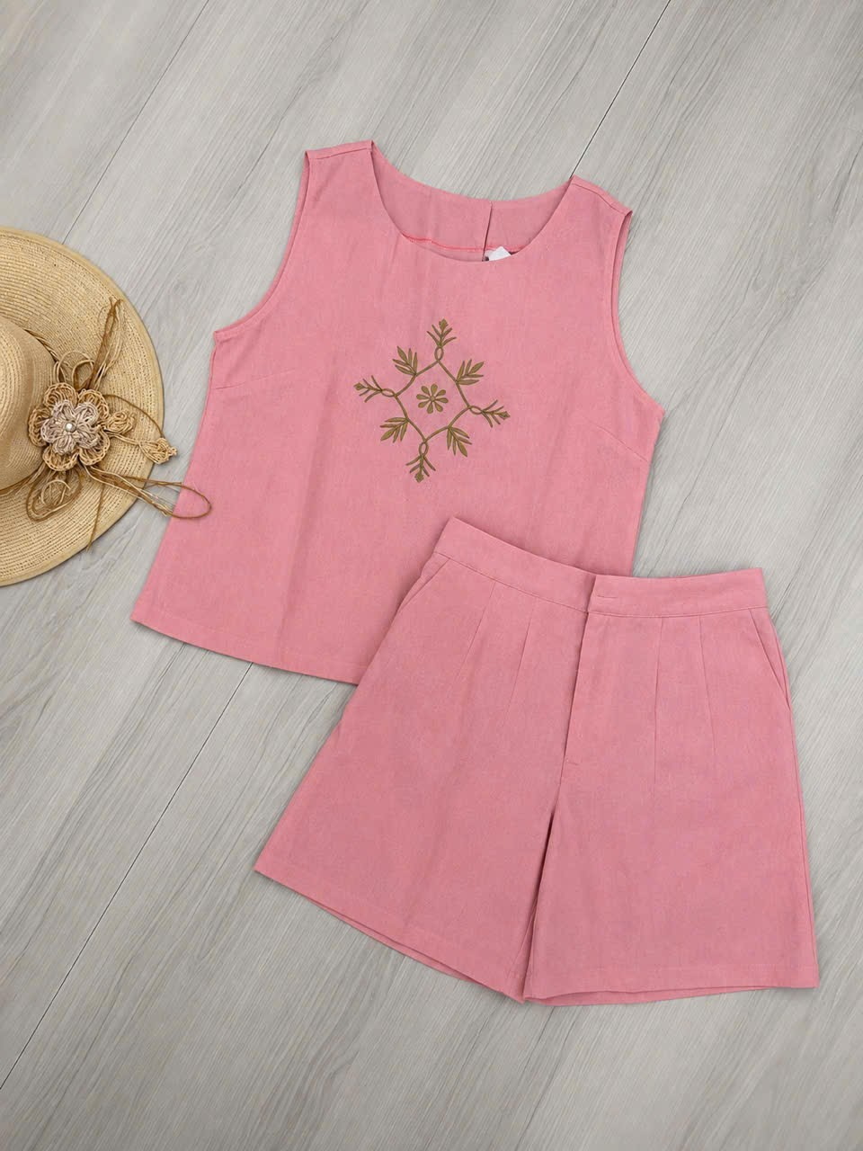 Bộ Linen bột đùi áo sát nách thêu_thumbnail_5