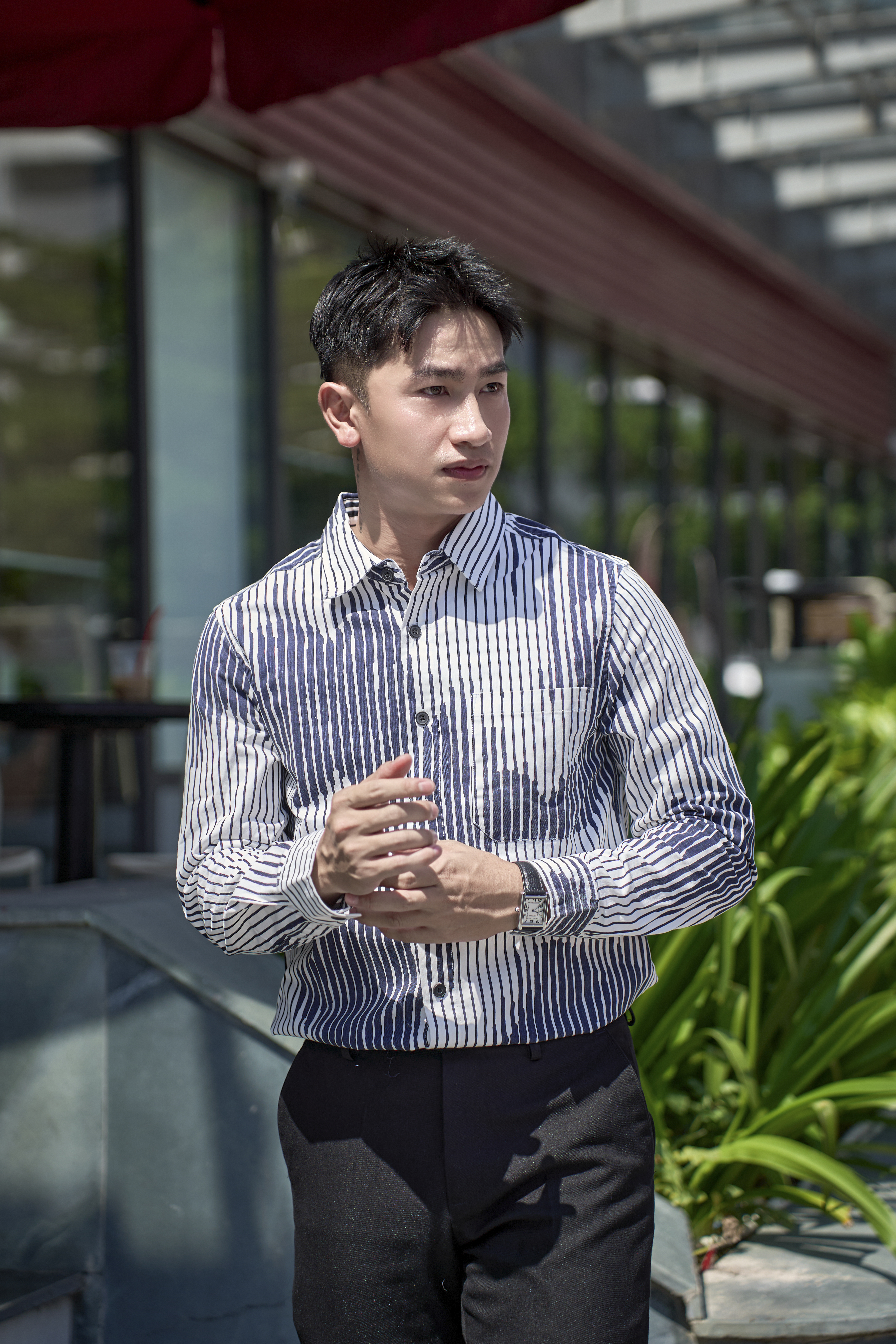 SA123 - Áo Sơ Mi Nam Tay Dài In Họa Tiết Sọc Đen Trắng Phong Cách Thời Trang