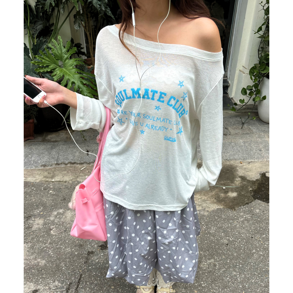 Áo Thun Lệch Vai Tay Dài 𝙂𝙐𝙋𝙊 𝙇𝙤𝙫𝙚 𝘼𝙡𝙧𝙚𝙖𝙙𝙮 Form Rộng Cổ Thuyền Thun Giấy Mỏng Nhẹ - ATG02_thumbnail_8
