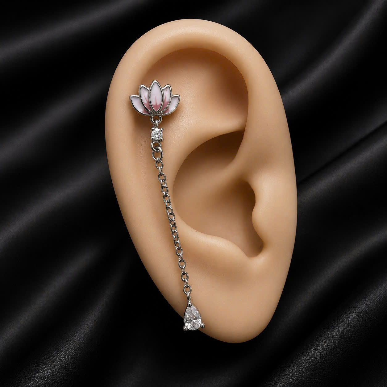 khuyên kiểu xích bông hoa ba cánh hồng đỏ kim cương giọt nước rơi._thumbnail_3