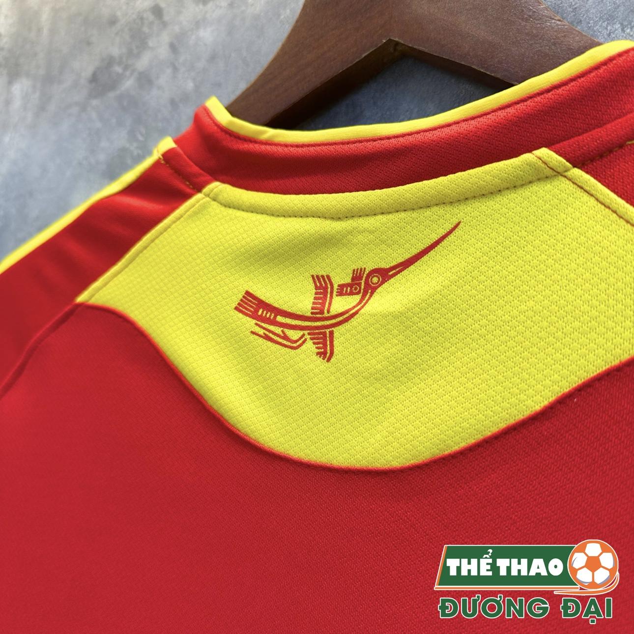 Quần Áo Bóng Đá ĐT Việt Nam Đỏ Fanmade Thun Mè Thoáng Khí Thể Thao Đương Đại_thumbnail_3