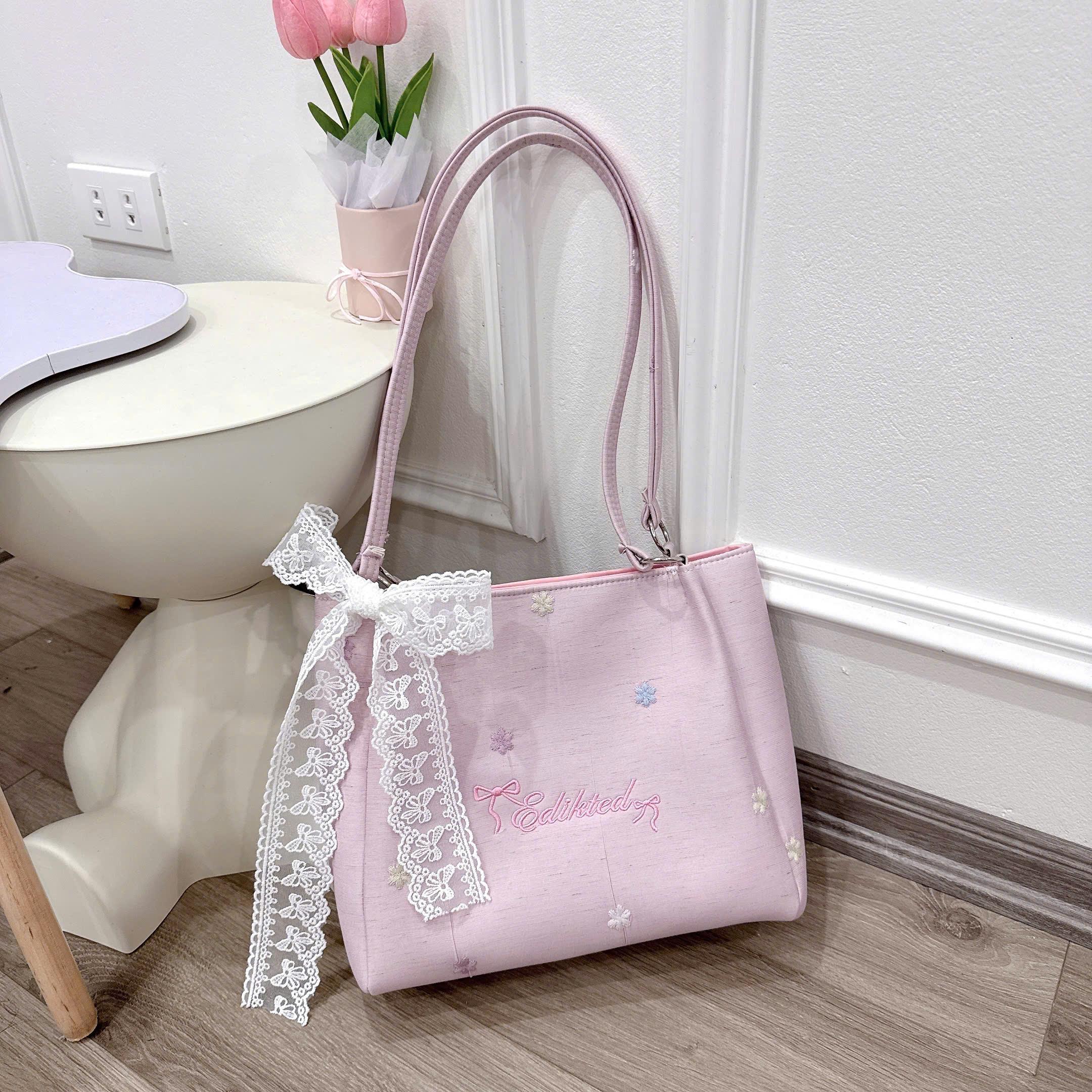Túi Xách Nữ Điểm Xuyến Nơ Ren Trắng Xinh Xắn Tạo Điểm Nhấn Ngọt Ngào Đầy Nữ Tính CUN411