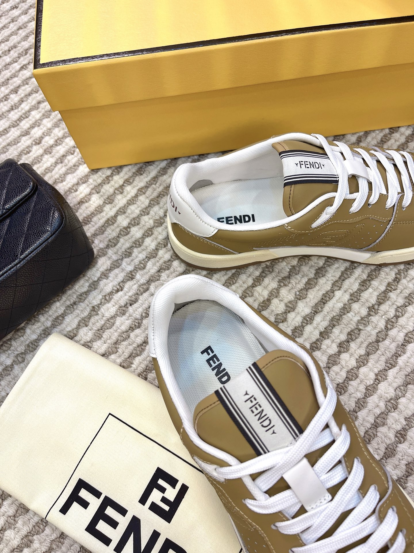 Giày Fendi_thumbnail_2