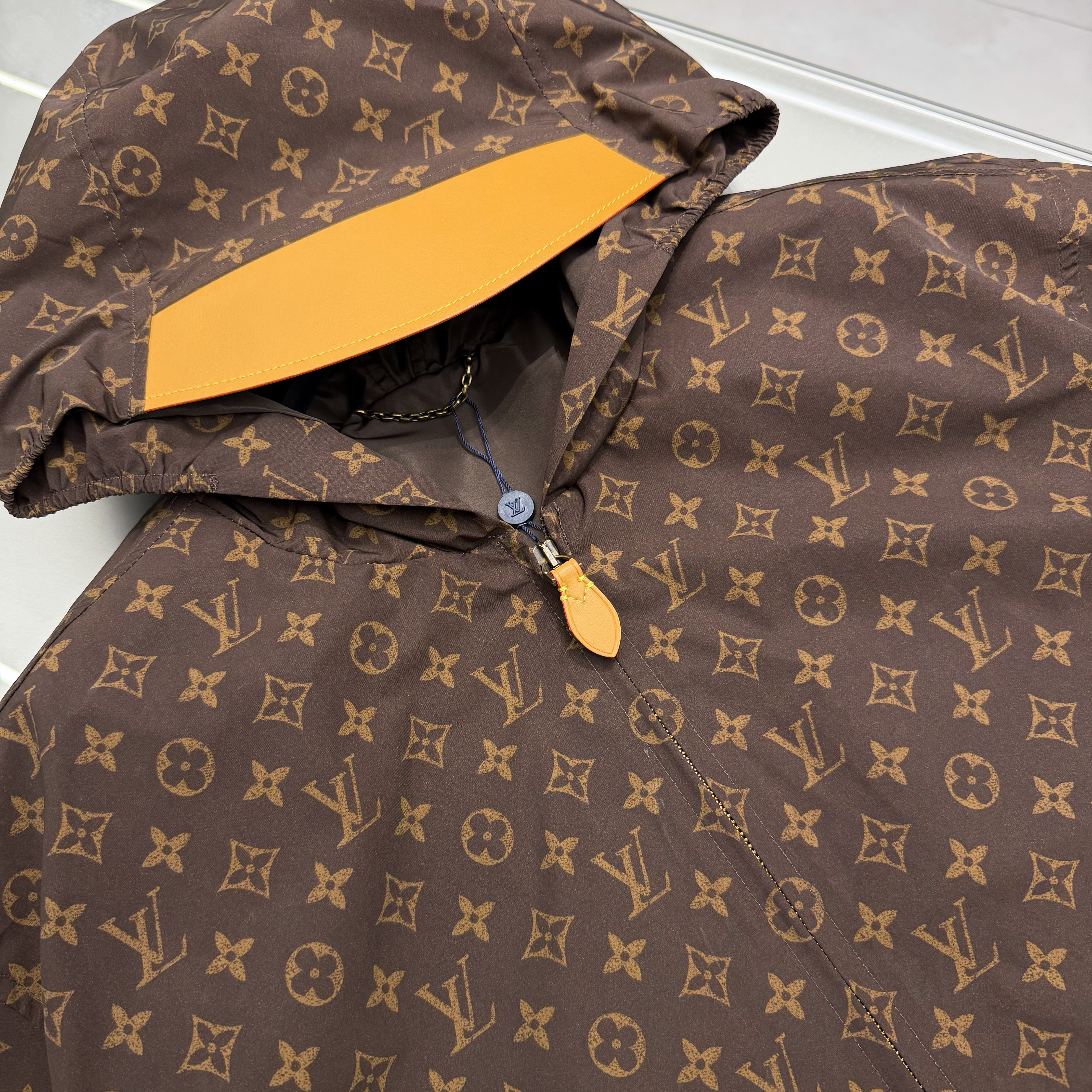 Bộ LV _thumbnail_10