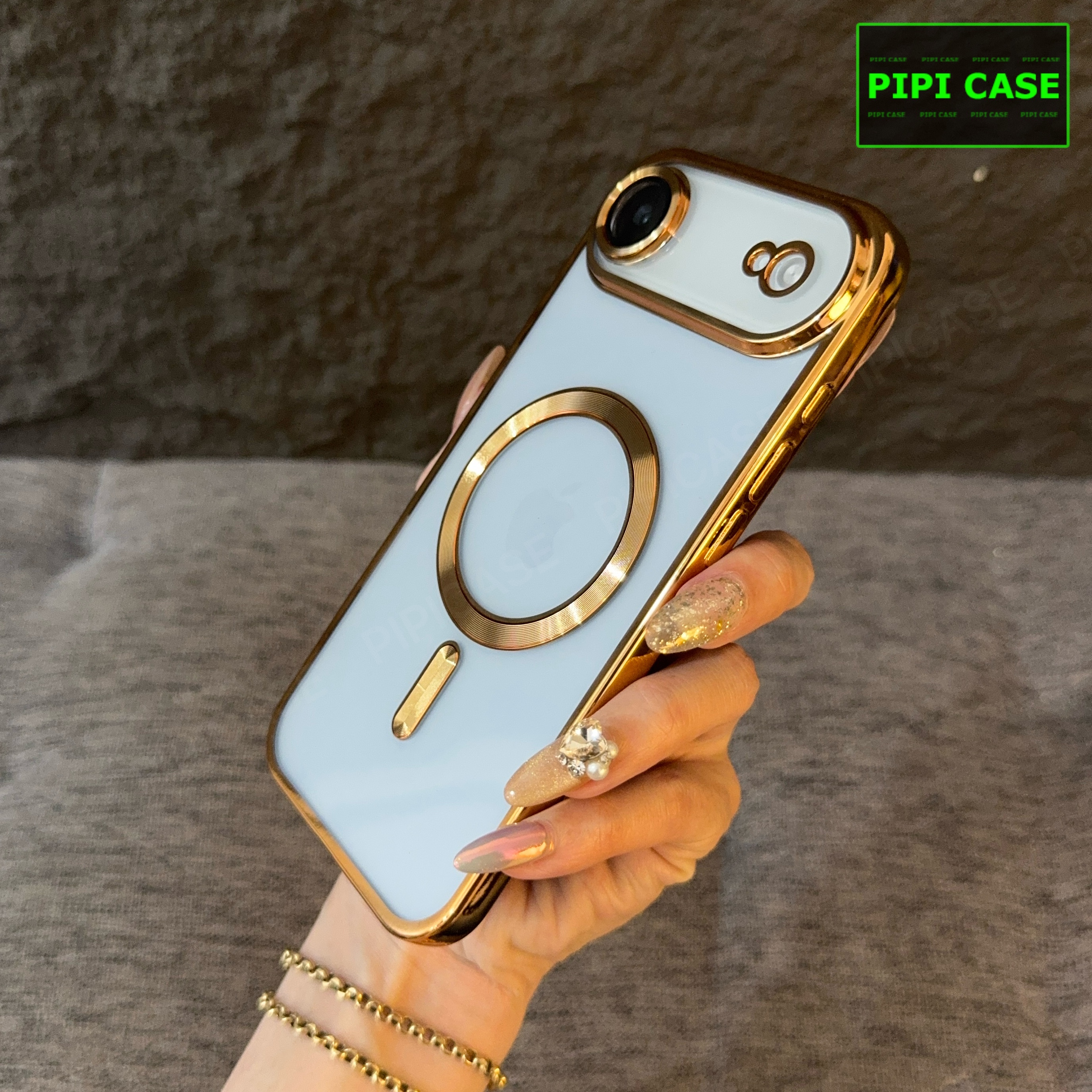 Ốp Lưng iPhone Air - VCA - Vàng_thumbnail_7