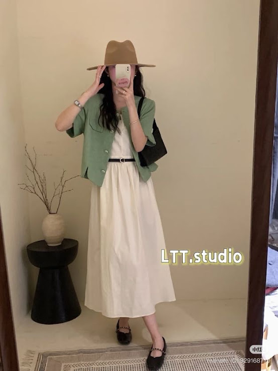 Lucas - Áo tweed mỏng cộc tay cổ tròn đính cúc nhũ + ốp nắp túi ngực sẻ gấu_thumbnail_2