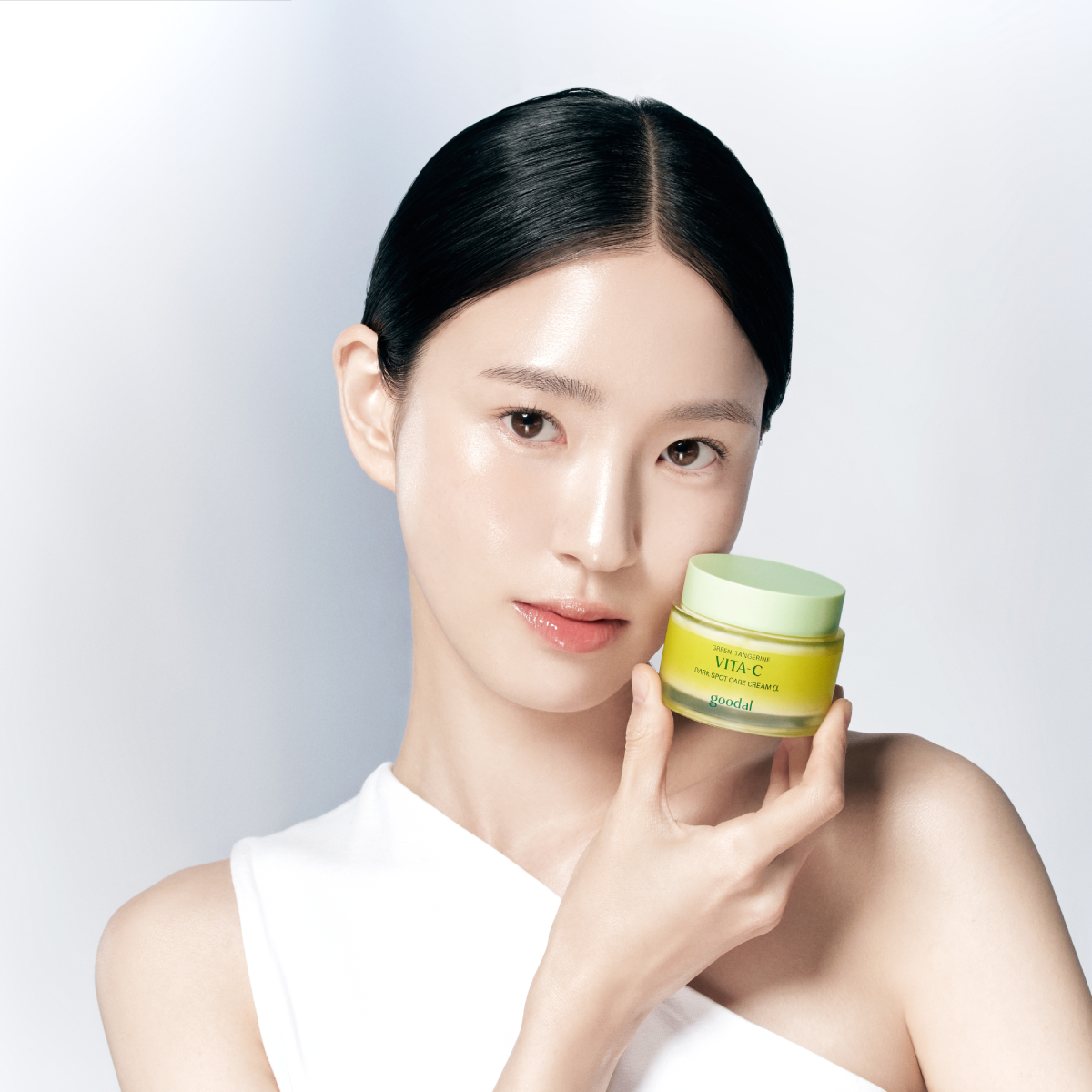 [PHIÊN BẢN NÂNG CẤP] Kem Dưỡng Goodal Hỗ Trợ Dưỡng Sáng Da, Mờ Thâm 50ml (tặng 1 Tinh Chất Goodal Hỗ Trợ Làm Sáng Da, Mờ Đốm Nâu 10ml + 3 mặt nạ Goodal)_thumbnail_2