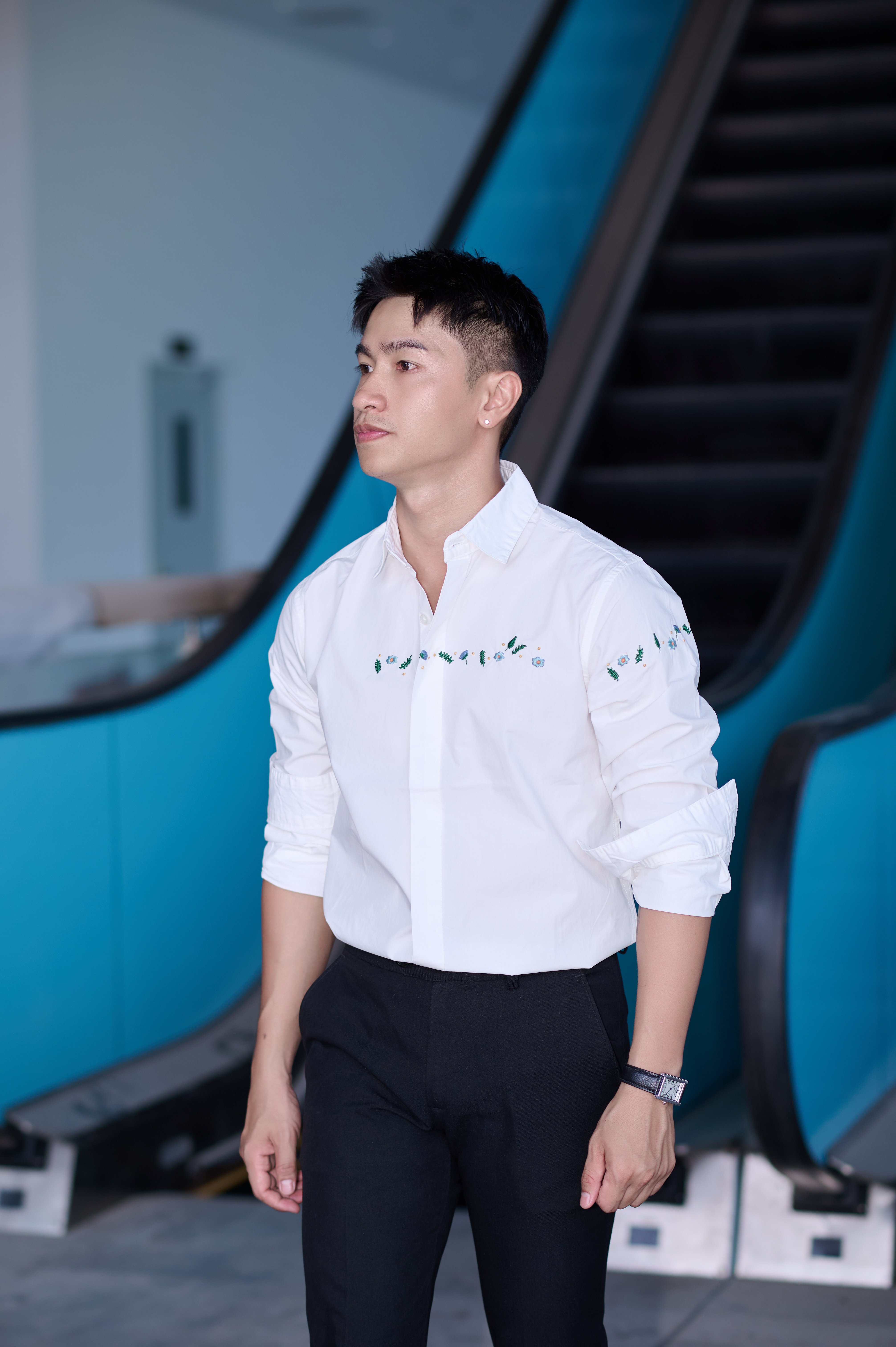 SA100 - Áo sơ mi dài tay nam phong cách Hàn Quốc, cổ ve, thêu hoa nhẹ nhàng, chất cotton mềm mại