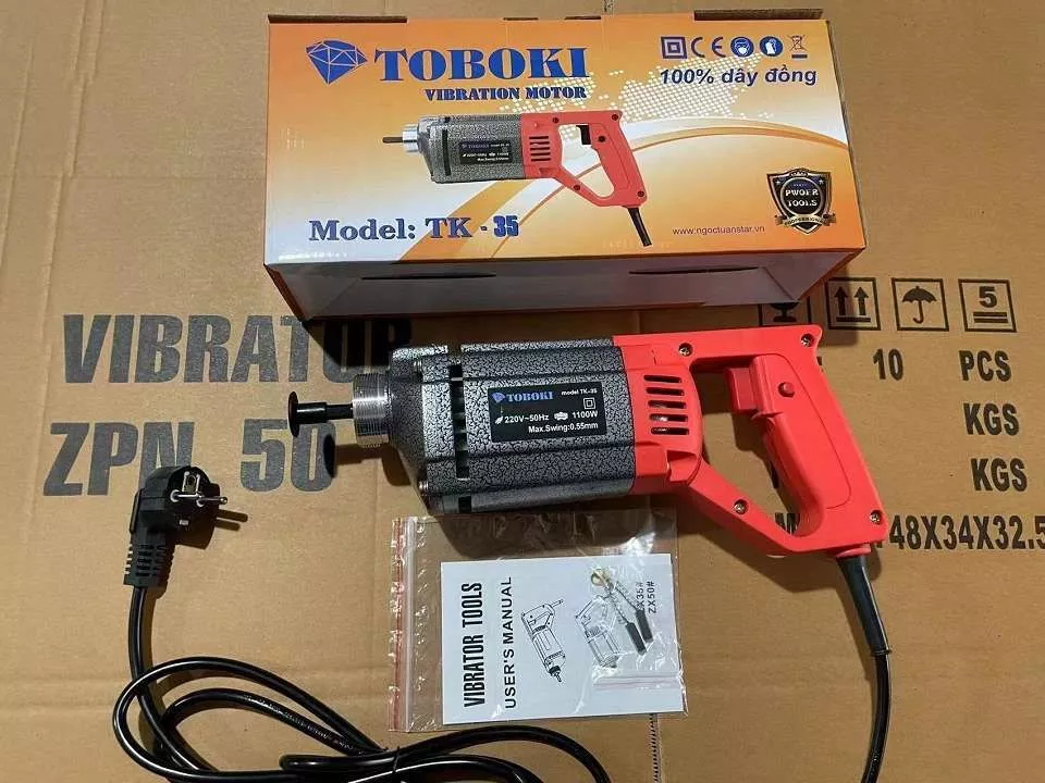 Máy Đầm Dùi Bê Tông Điện TOBOKI Công Suất 950W Kèm Sẵn 1 Dây Đầm Dùi 1m5 - Giá rẻ