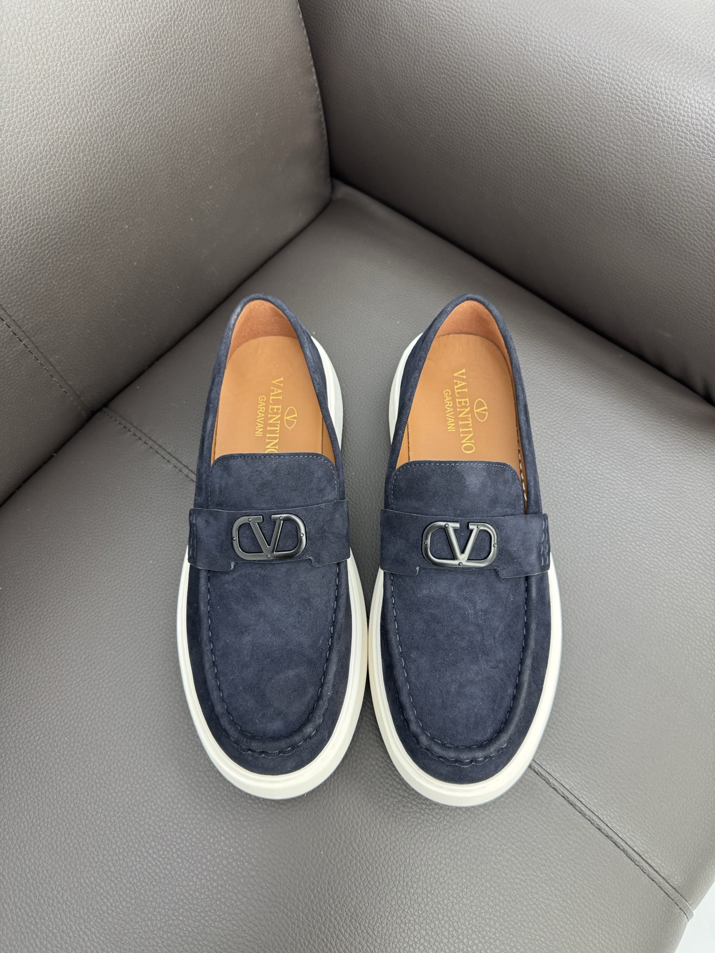 Giày Slipon Valentino (VLTN)