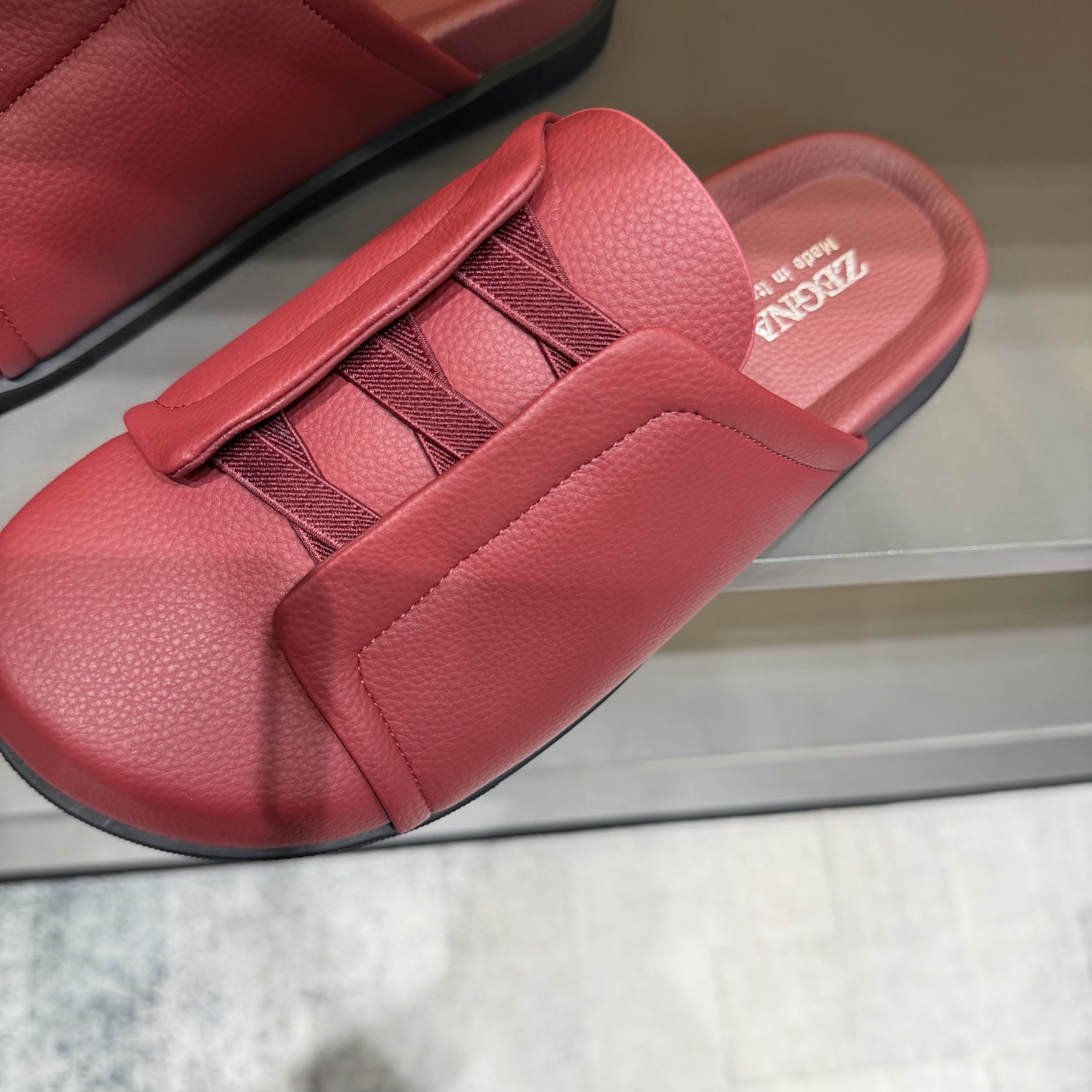 Sục Zegna_thumbnail_5