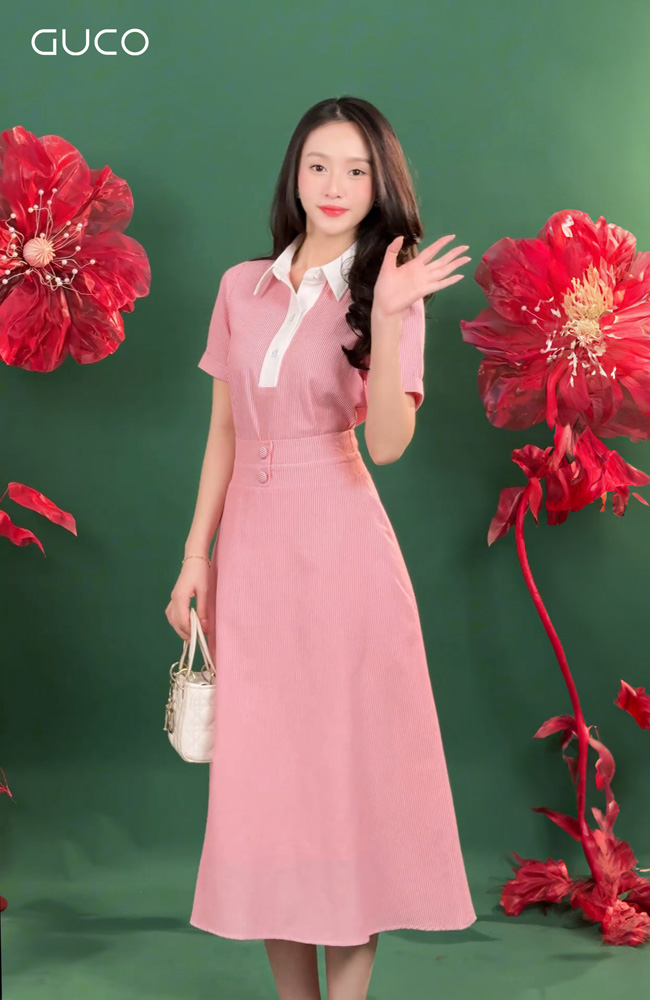 CHÂN VÁY XÒE A KẺ SỌC - ĐỎ_thumbnail_1