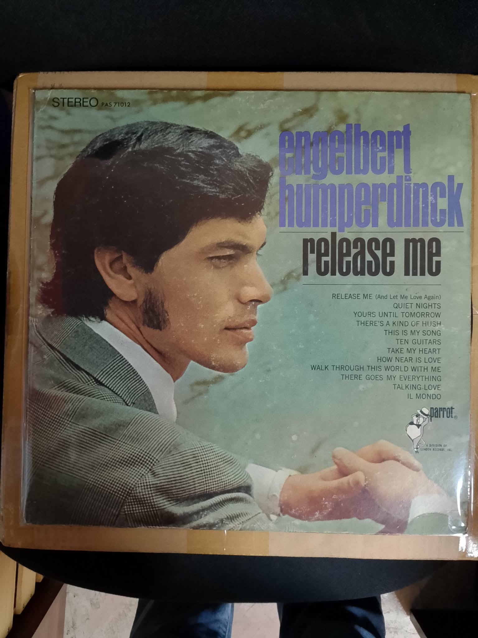 ENGELBERT HUMPERDINCK _thumbnail_1