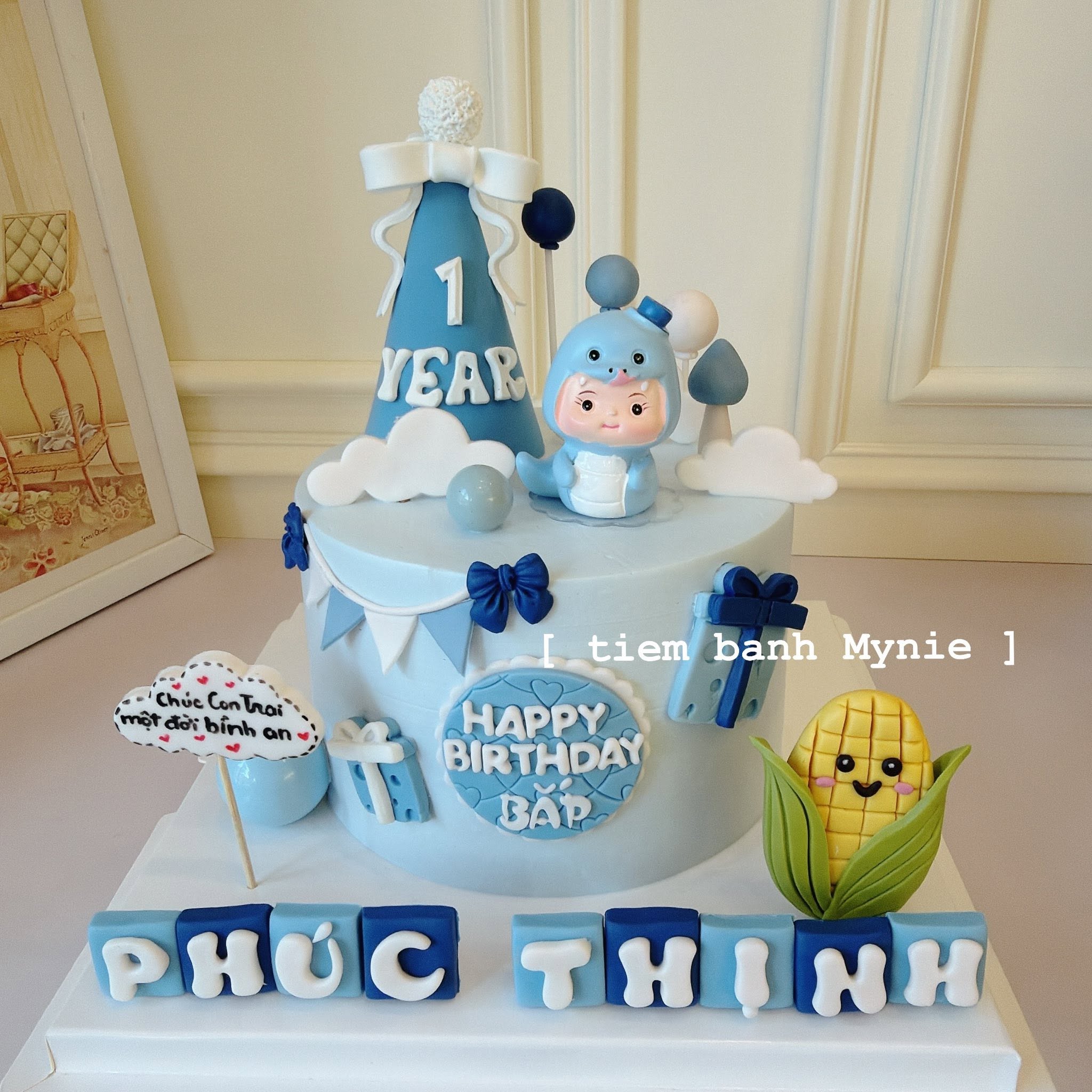 Bánh thôi nôi, bánh cho bé trai tone xanh dương