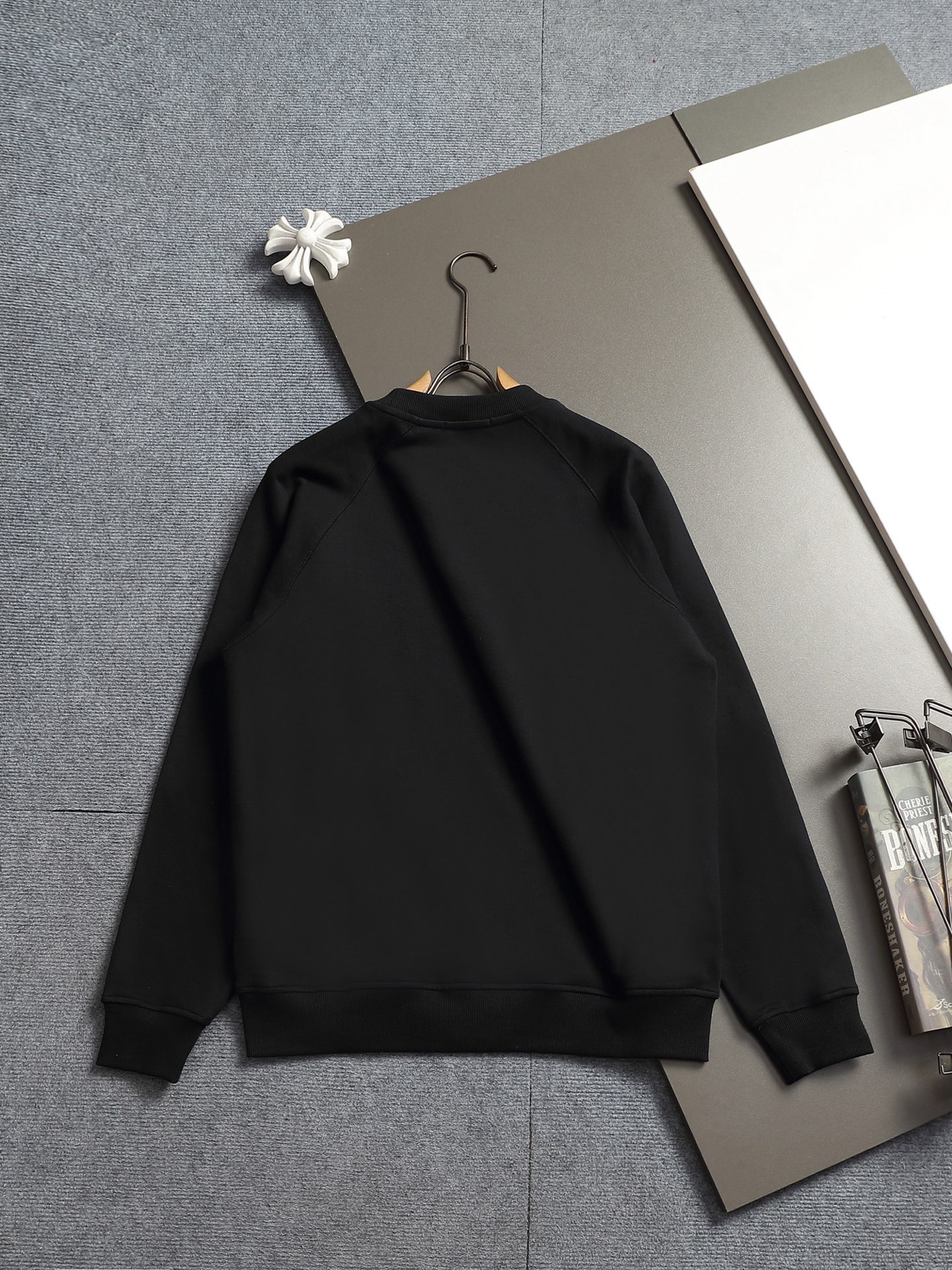 Áo Nỉ Prada_thumbnail_4