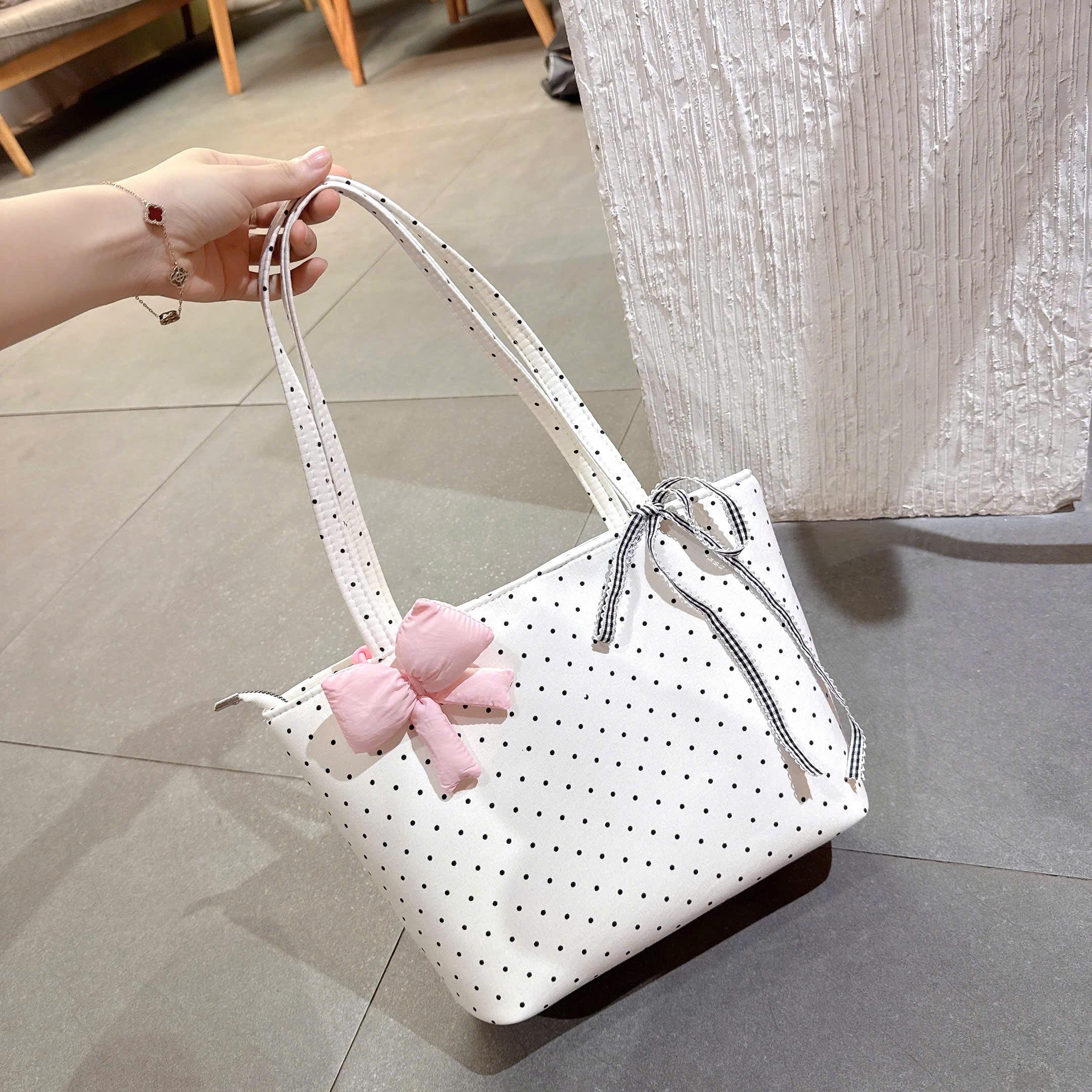 [Tặng 2 Charm] Túi Tote Đeo Vai Nữ Họa Tiết Hoạt Hình Cute - Túi Xách Học Sinh Sinh Viên Phối Nơ Điệu Đà CUN328_thumbnail_4
