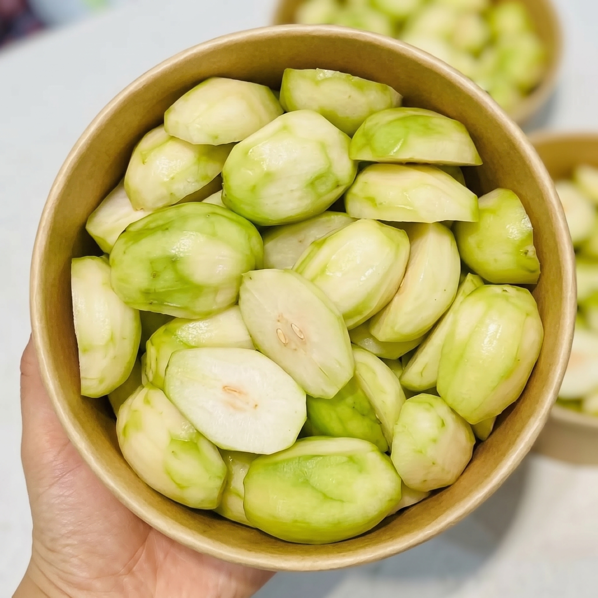 Cóc non cắt sẵn
