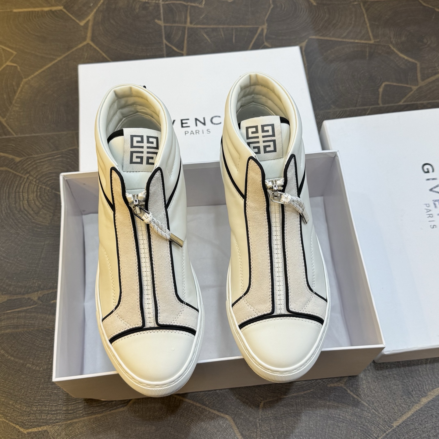 Giày Givenchy