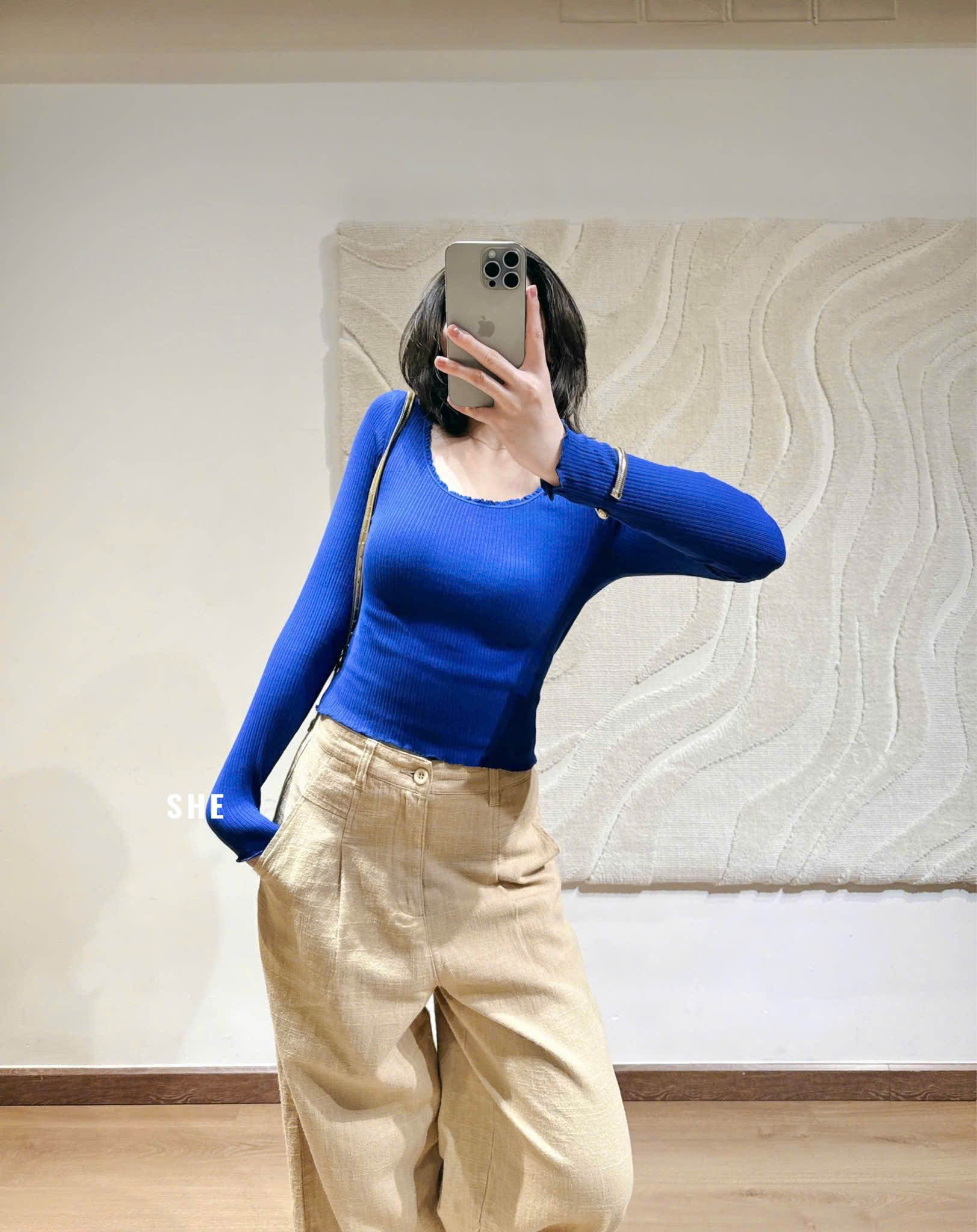 J102 ÁO KIỂU TAY DÀI_thumbnail_1