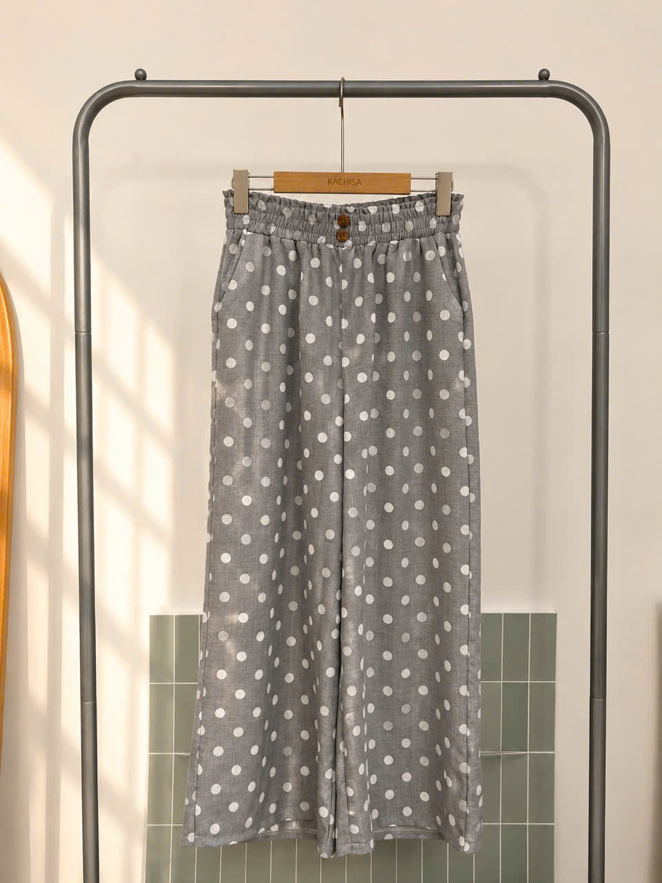 Quần linen chấm bi lưng thun 2 nút_thumbnail_4