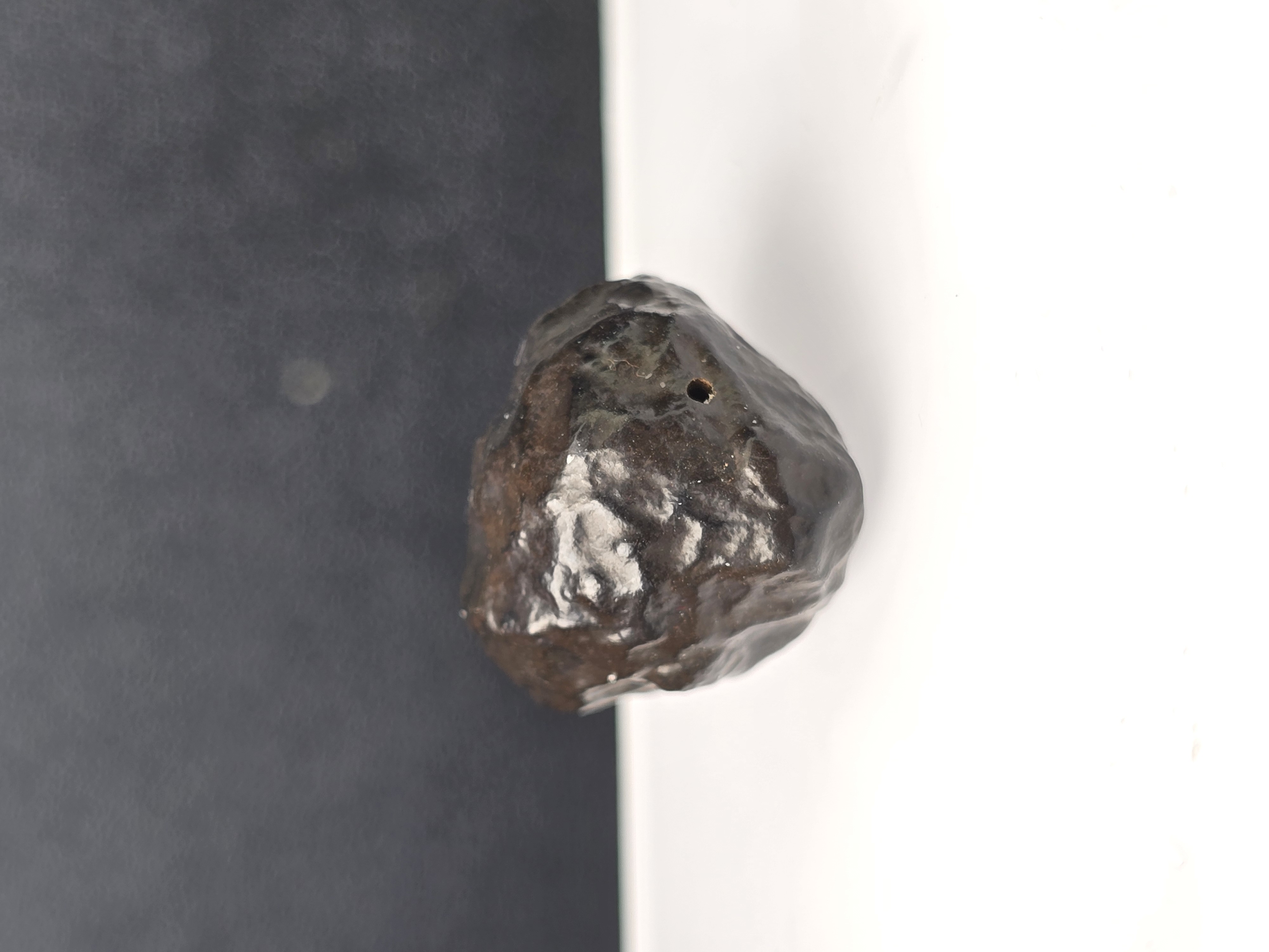 Hạt Đá Tiên Tri Prophecy Stone có xỏ lỗ xuyên - xuất xứ khu vực sa mạc Sahara, Ai Cập Size ~2cm_thumbnail_7