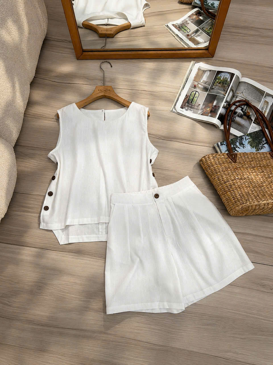 Set đùi Linen bột áo sát nách phối nút_thumbnail_5