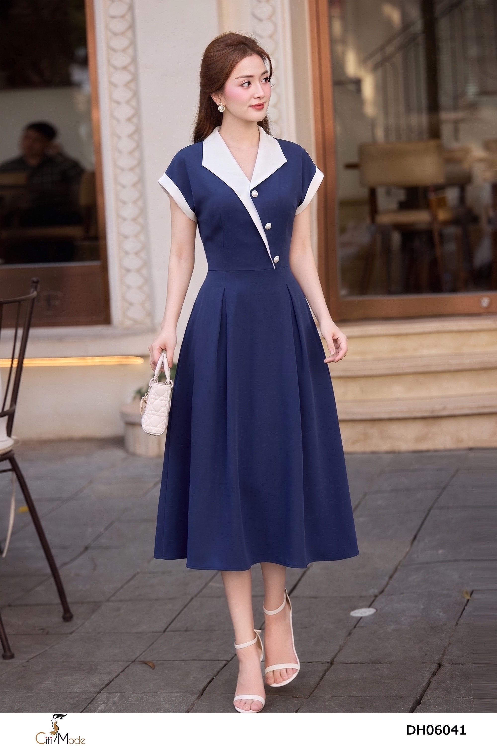 Đầm xòe tím than phối trắng cổ V tay chờm_thumbnail_3