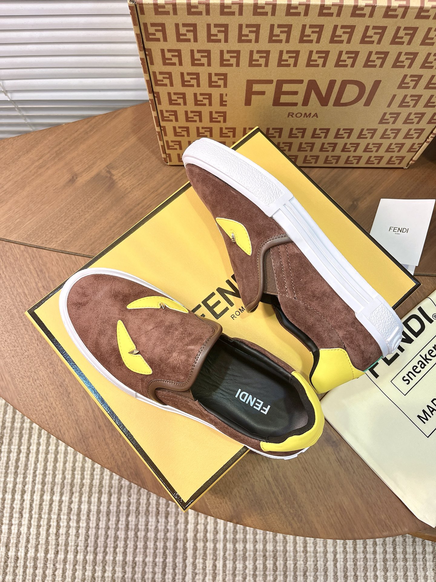 Giày Slipon Fendi_thumbnail_3