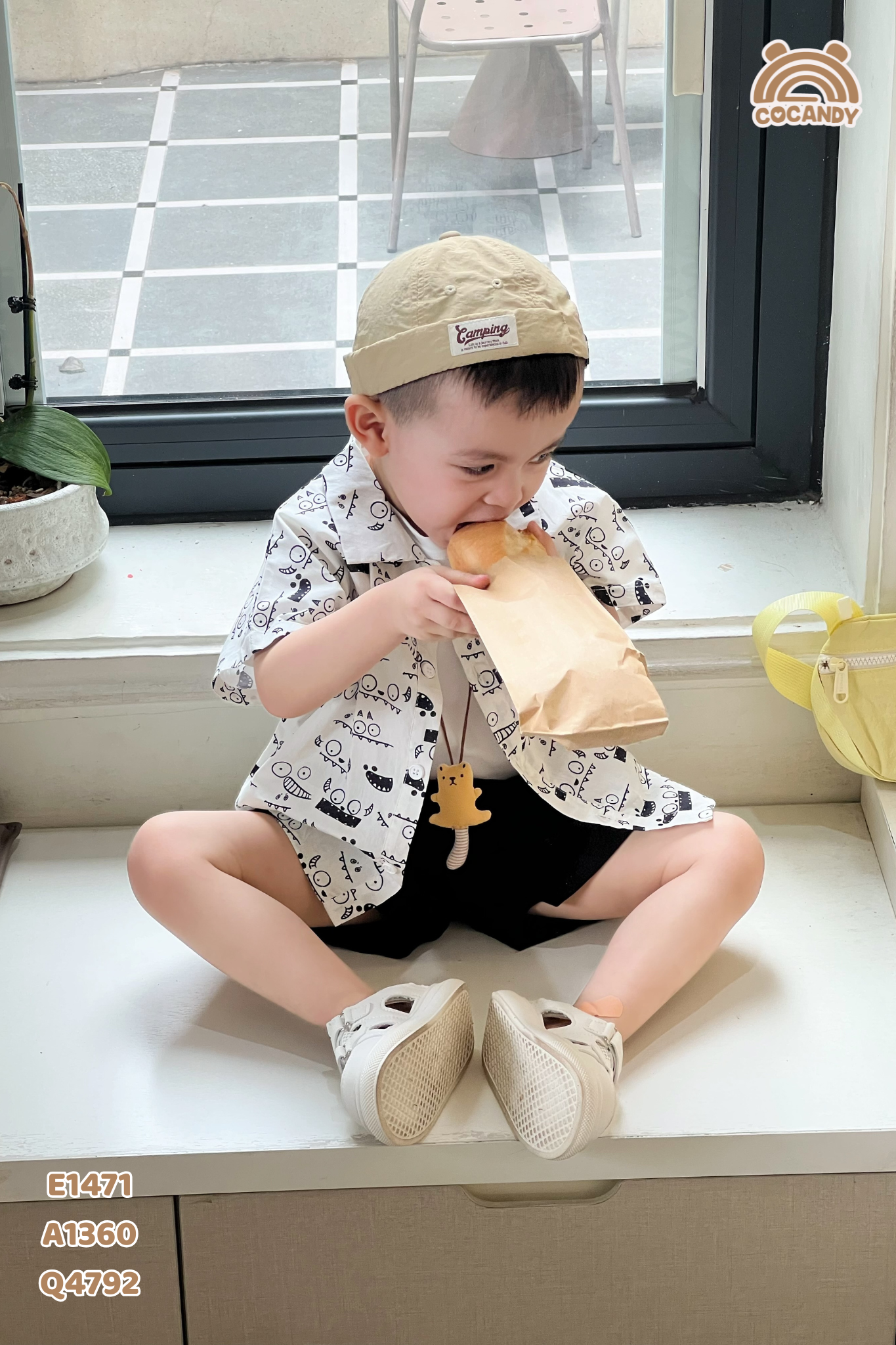 Áo cộc sơ mi BE họa tiết icon phối túi kiểu cute_thumbnail_3
