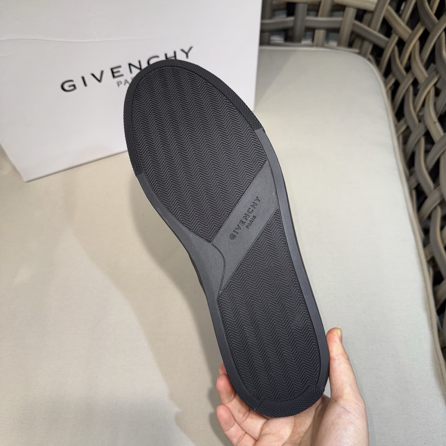 Giày Givenchy_thumbnail_6
