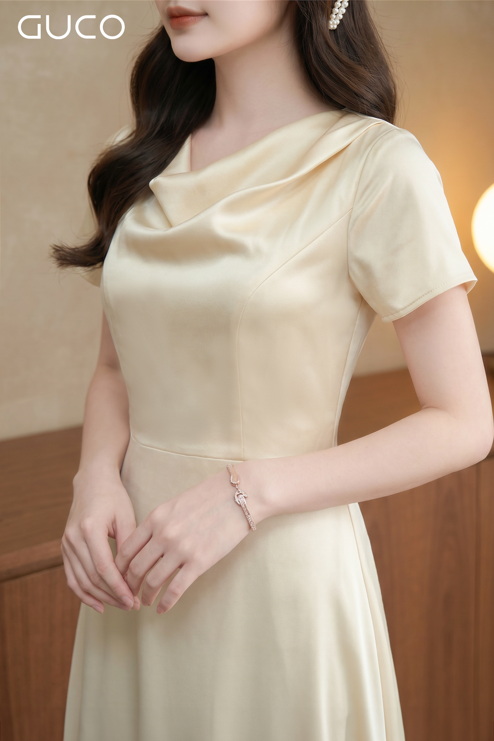 GUCO Đầm Xòe Cổ Đổ Kem Sang Trọng_thumbnail_2