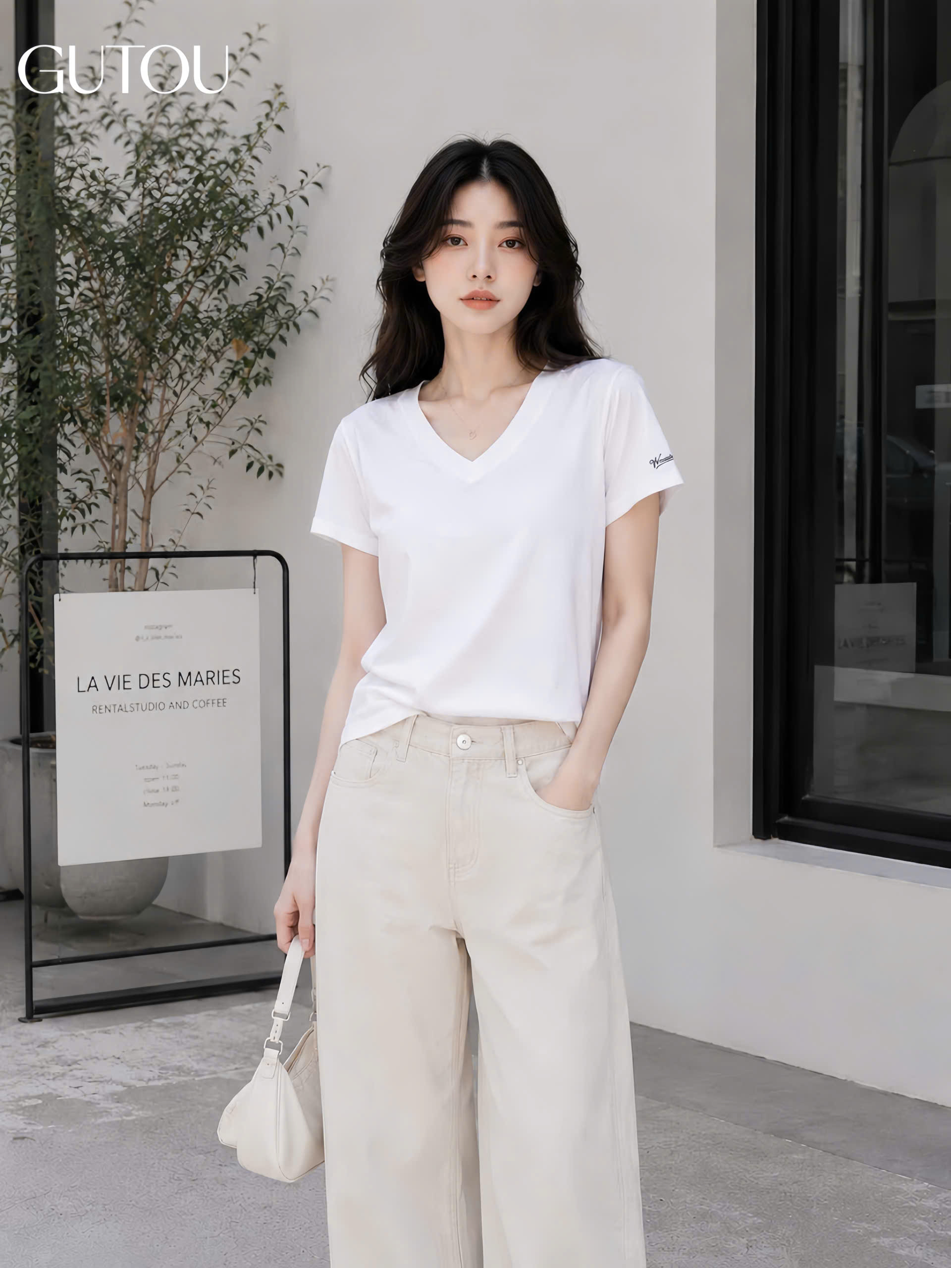 [ GUTOU ] Áo Thun Tay Ngắn Cổ V Tay Thêu Chữ Basic