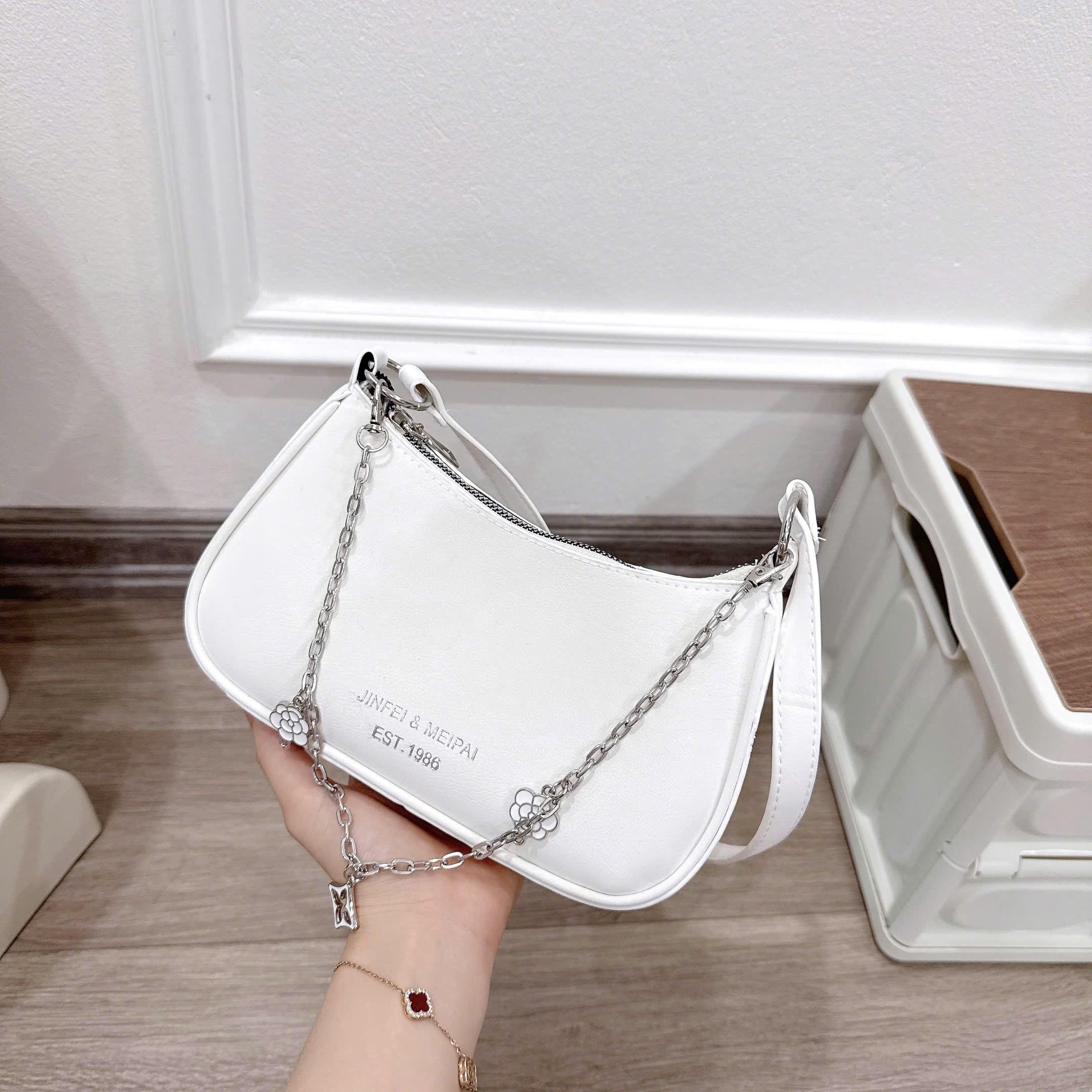 Túi Xách Nữ Chống Thấm Túi Đeo Vai Bán Nguyệt Phối Xích Charm Hoa Phong Cách Retro CUN412_thumbnail_2