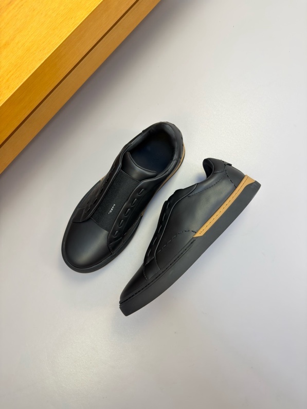 Giày Slipon Fendi_thumbnail_3
