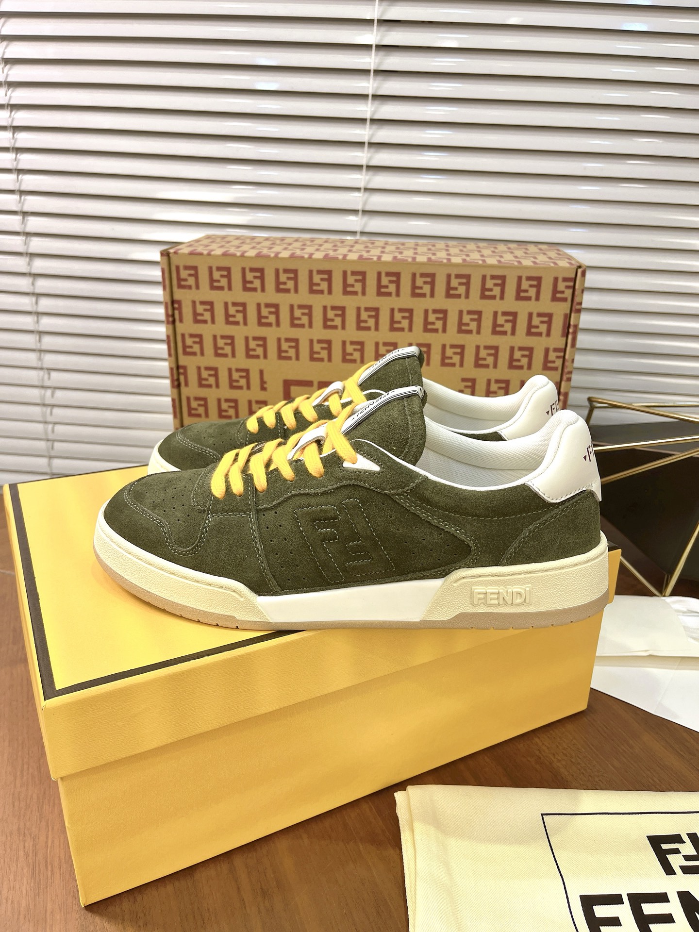 Giày Fendi_thumbnail_7