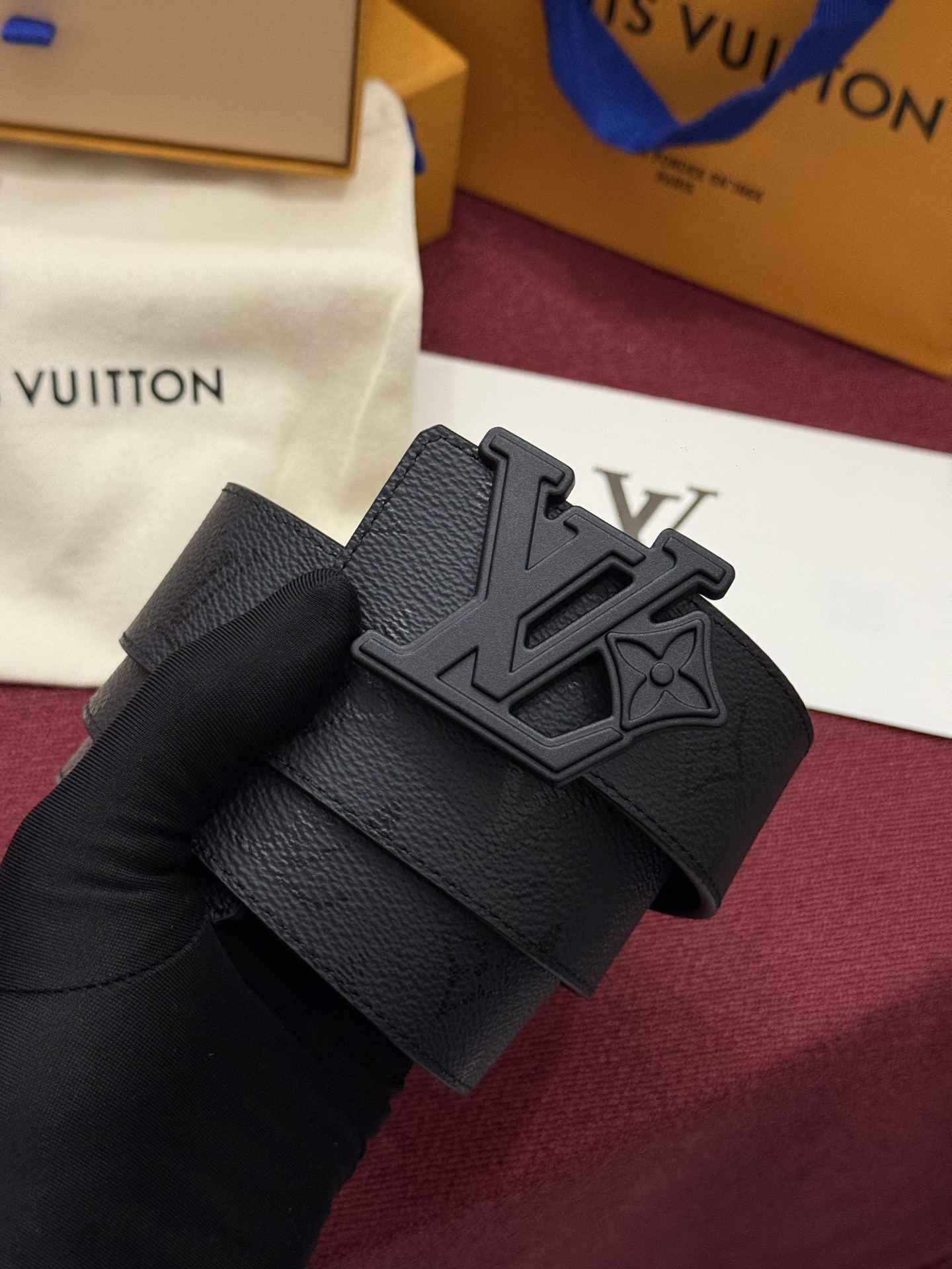 Belt LV