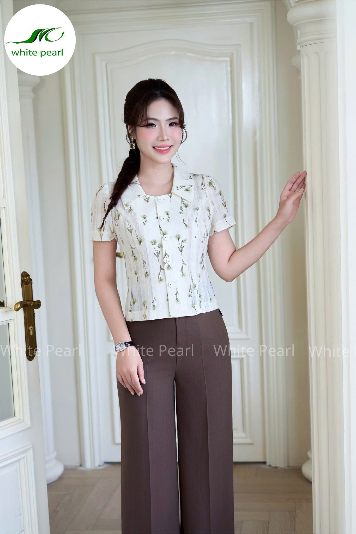 Áo Ký Giả Cổ Vuông_thumbnail_2