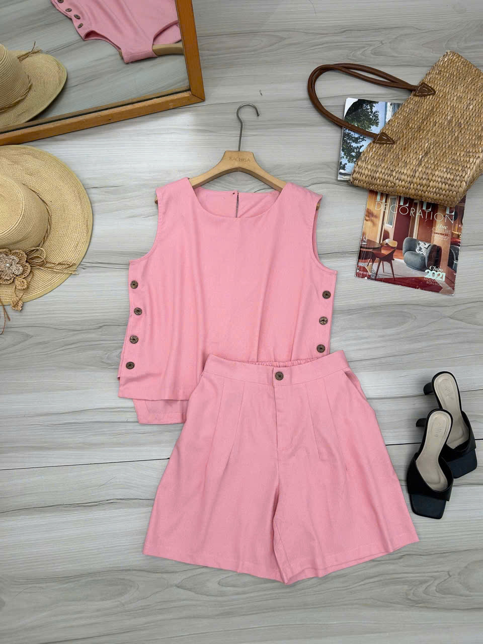 Set đùi Linen bột áo sát nách phối nút_thumbnail_1