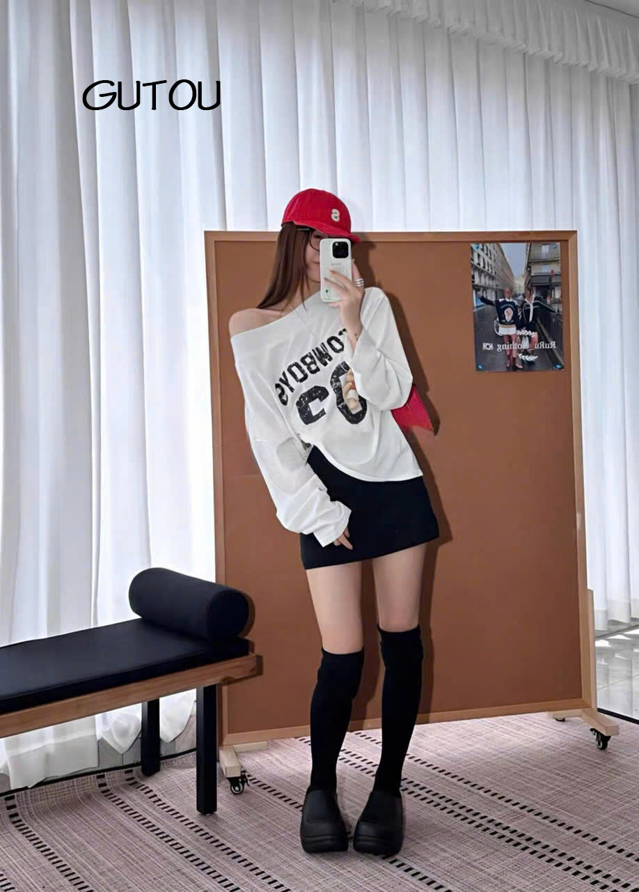 [ GUTOU ] Áo Trễ Vai Tay Dài In COWBOYS 03 Phong Cách Sporty_thumbnail_7