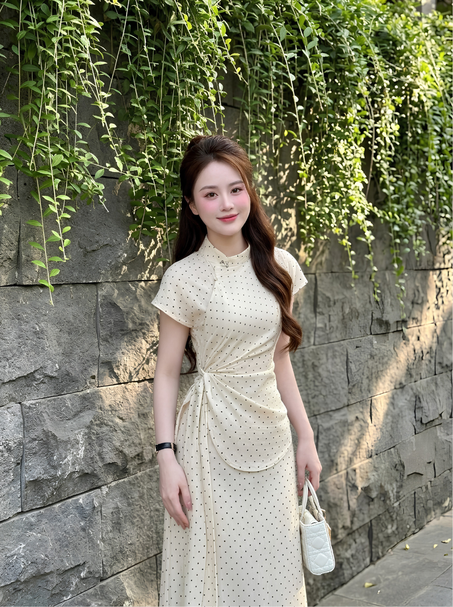 G44 - Đầm Thiết Kế Lụa Chấm Bi Kèm Tag Cài_thumbnail_8