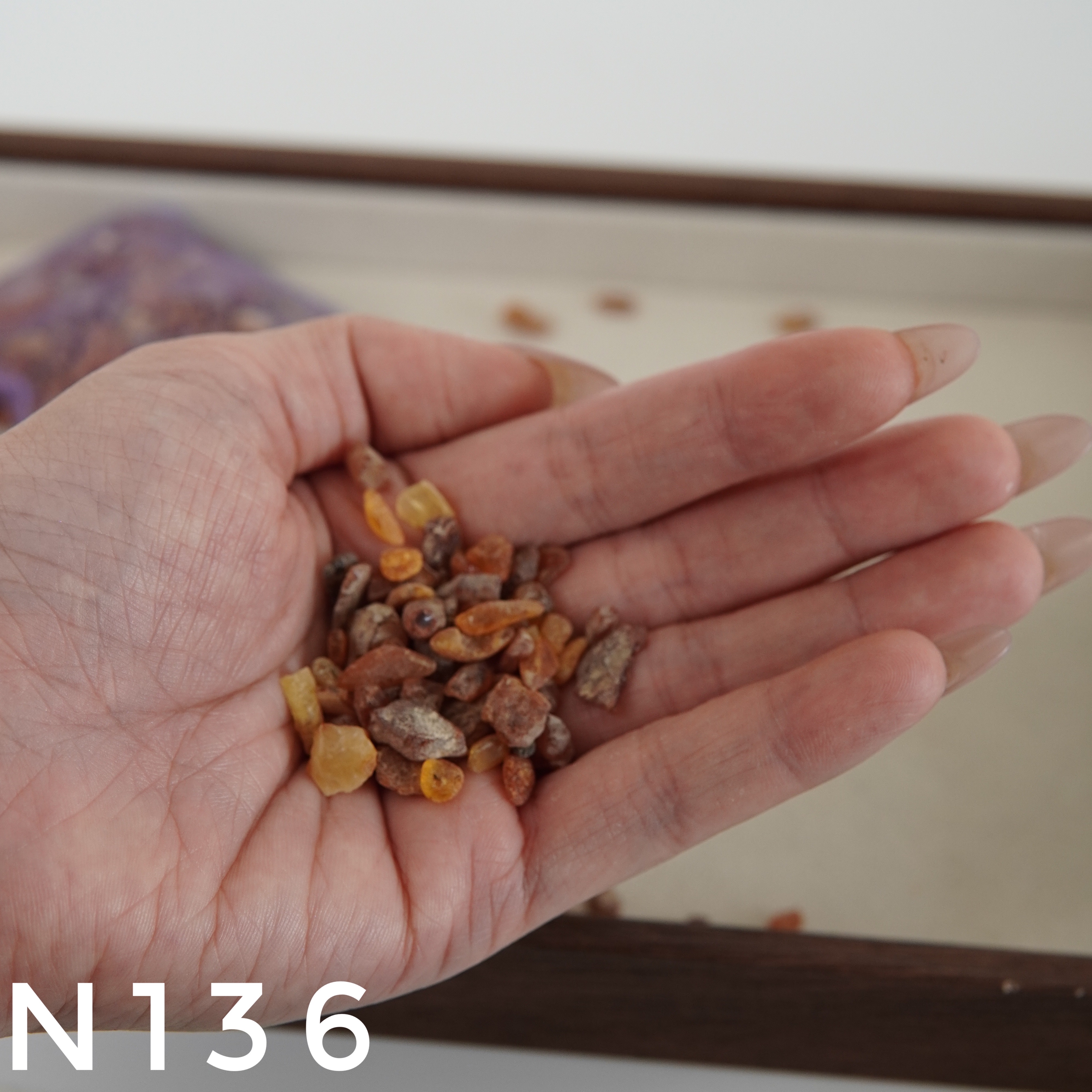 Vụn Hổ Phách Thô Đa Sắc – N136_thumbnail_2