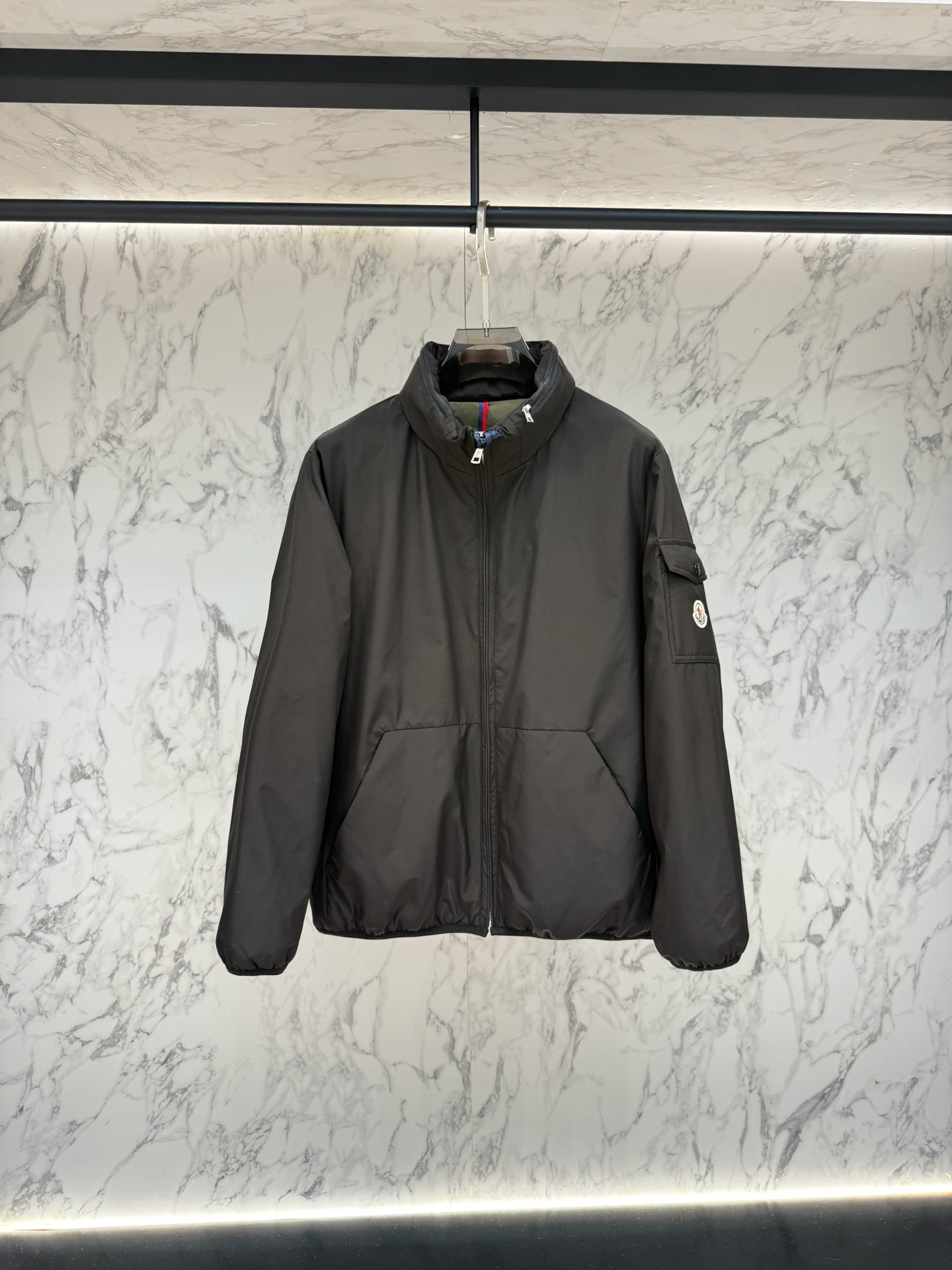 Áo Khoác Moncler