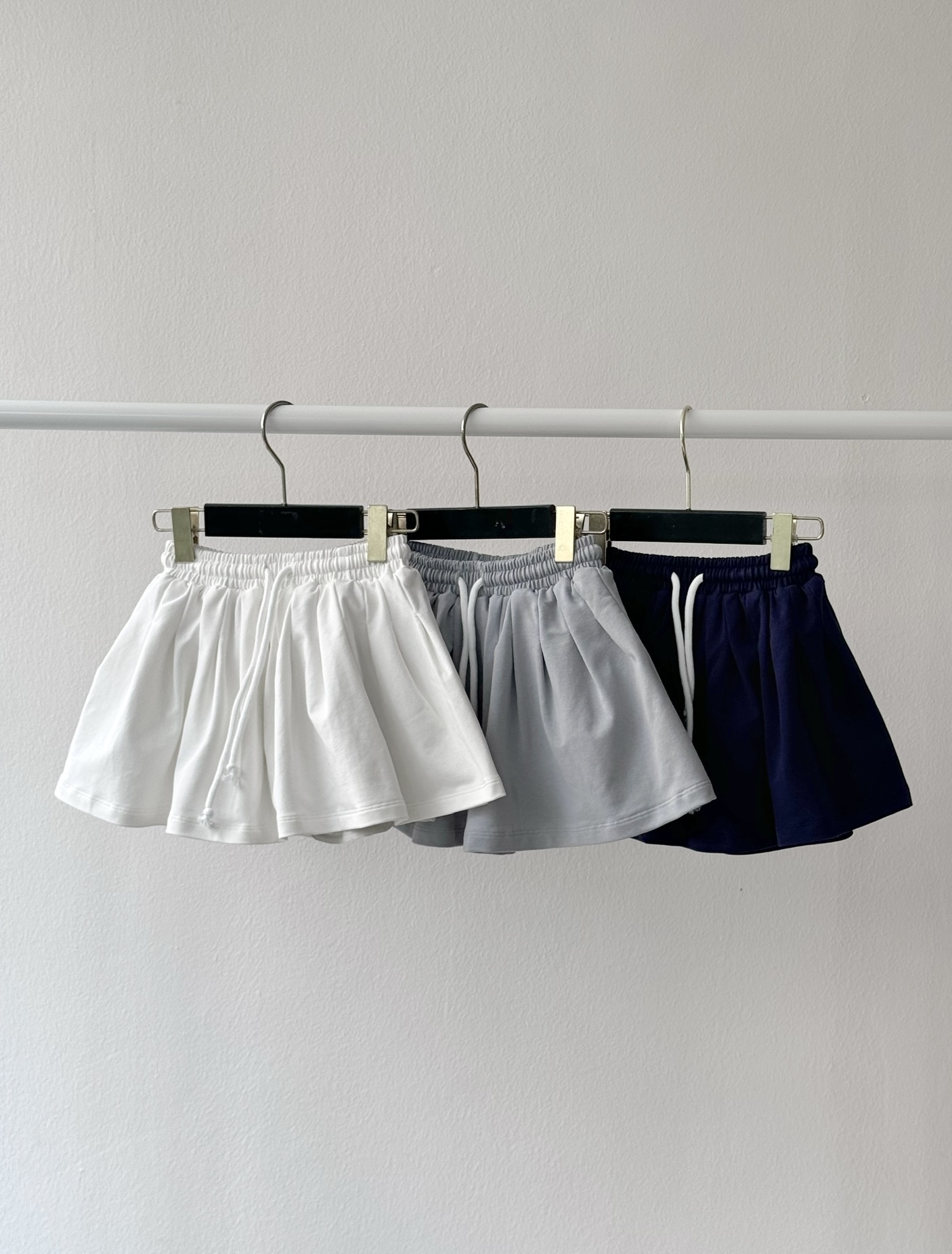 Terry Pleats Skirt '25 (Chân Váy Xòe Xếp Ly)