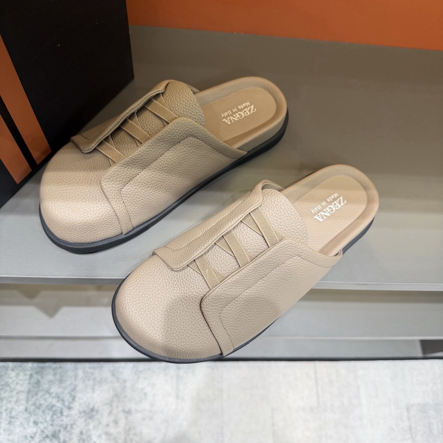 Sục Zegna_thumbnail_2