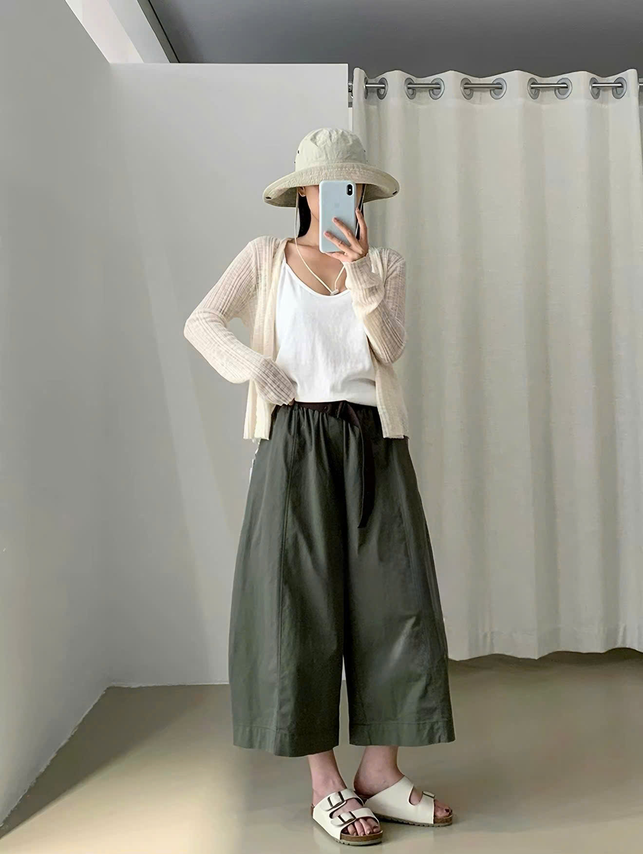 AO THUN_thumbnail_2