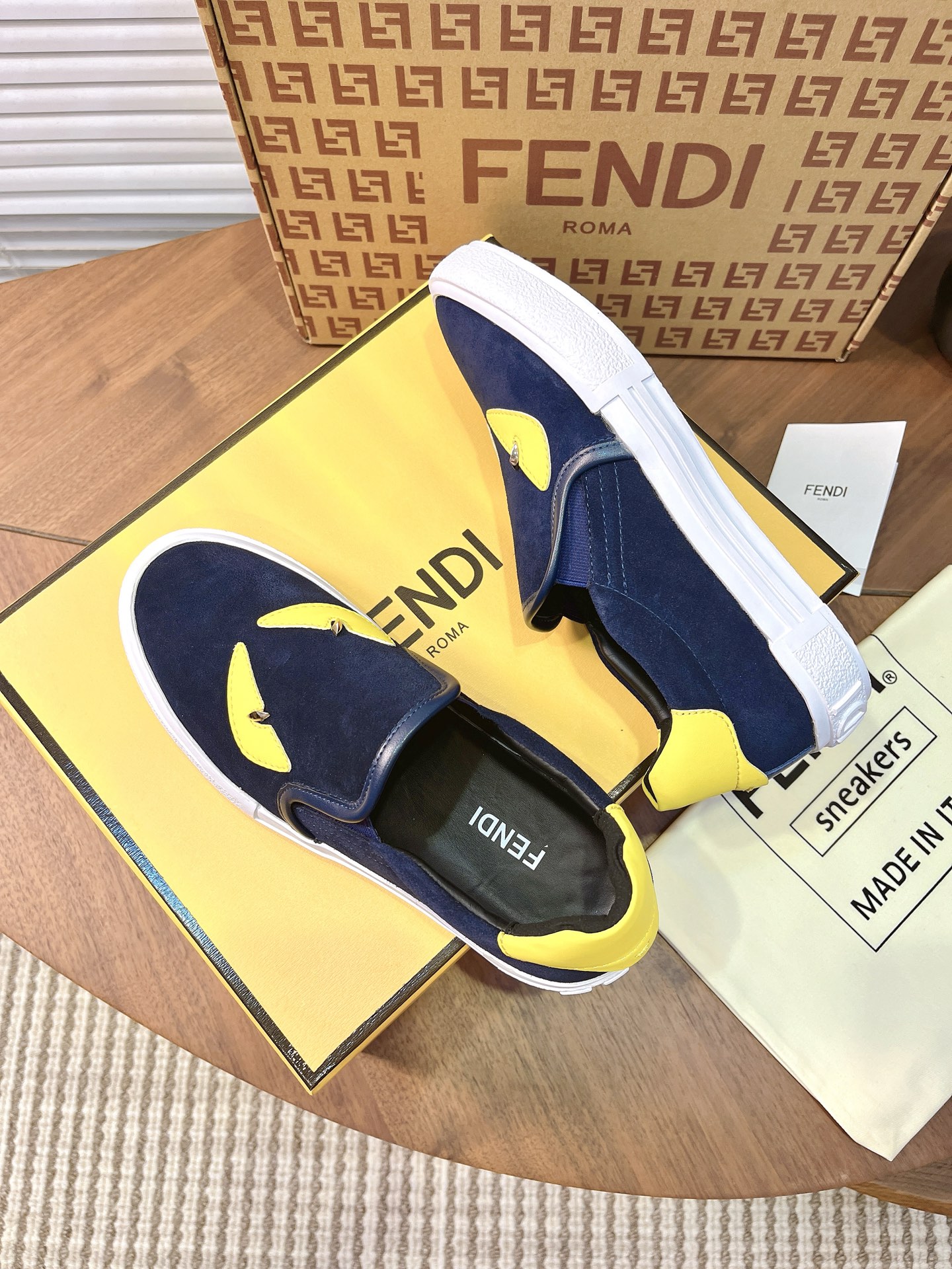 Giày Slipon Fendi_thumbnail_3