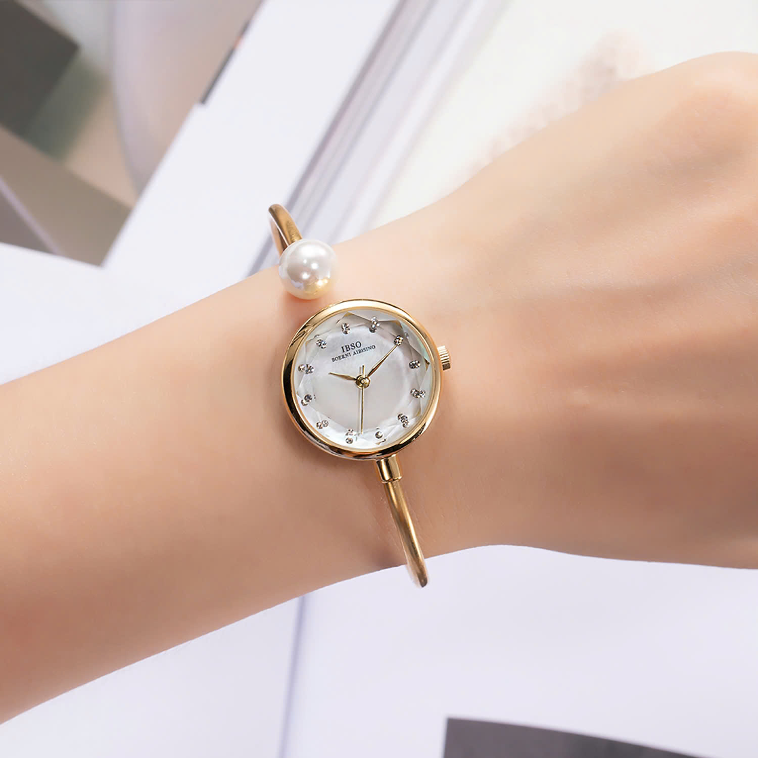 Đồng Hồ Đeo Tay IBSO_thumbnail_1