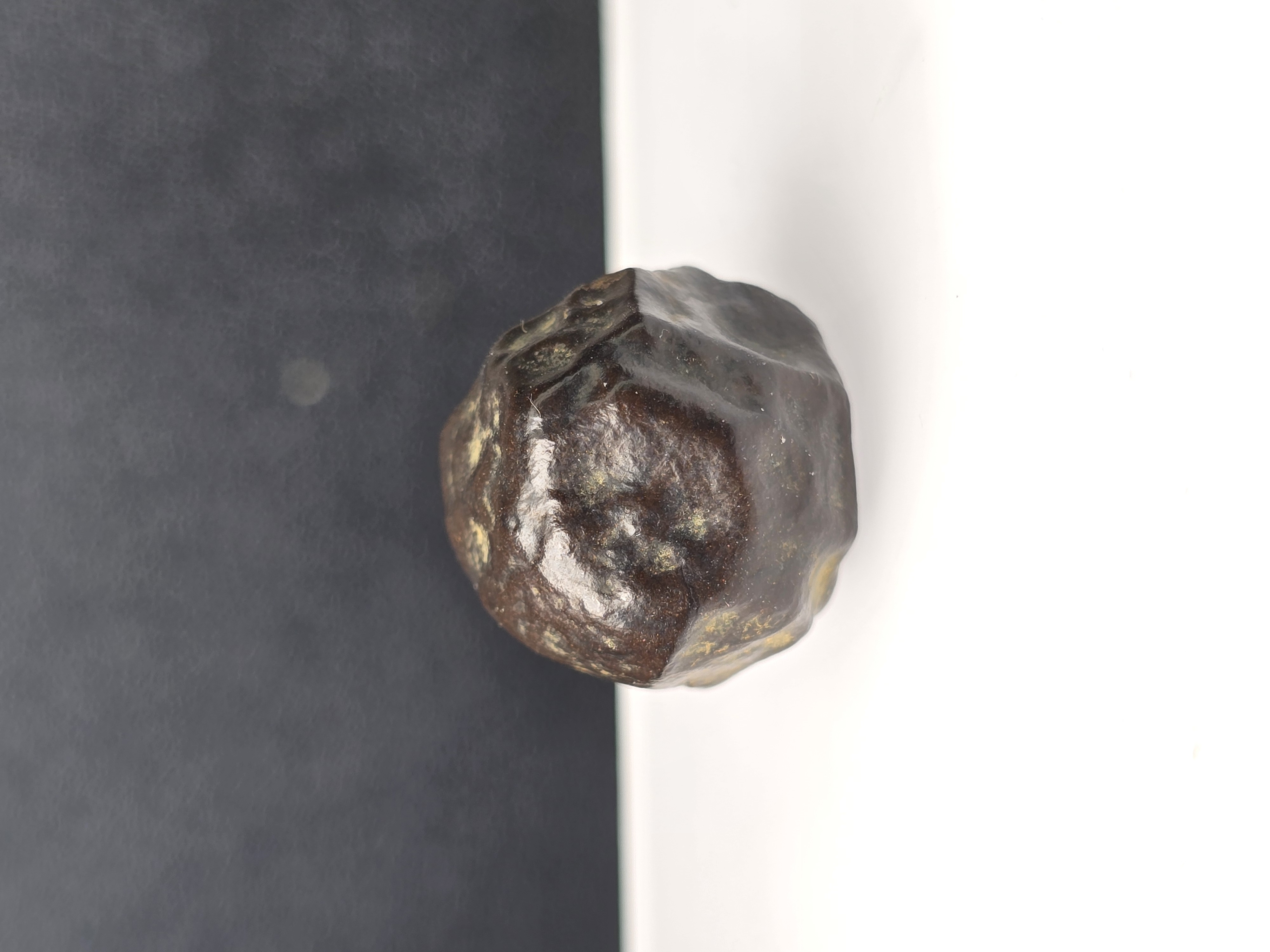Hạt Đá Tiên Tri Prophecy Stone có xỏ lỗ xuyên - xuất xứ khu vực sa mạc Sahara, Ai Cập Size ~2cm_thumbnail_17
