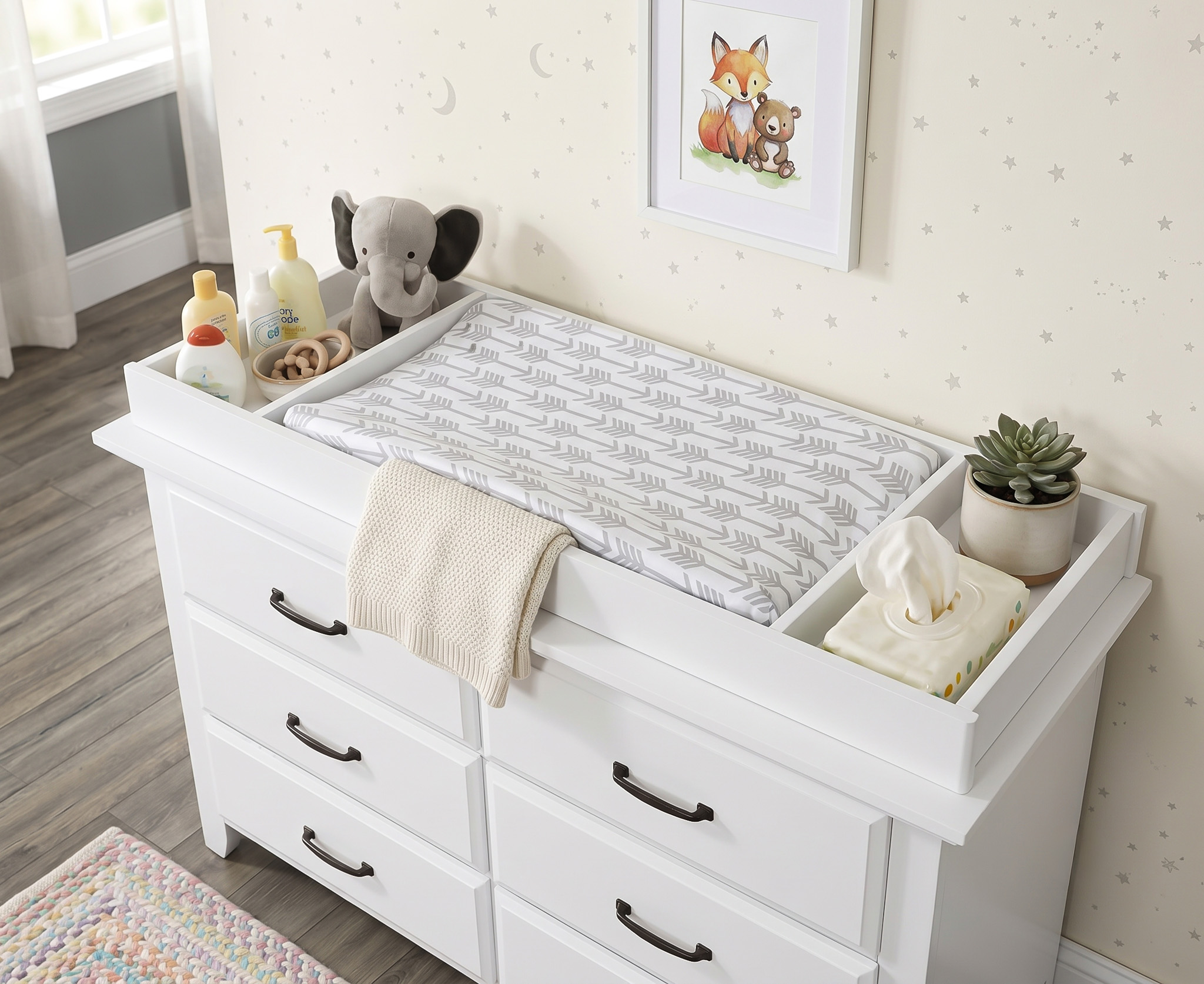 Khay thay đồ Soho Baby Hanover Premium Changing Topper for 6-Drawer Dresser