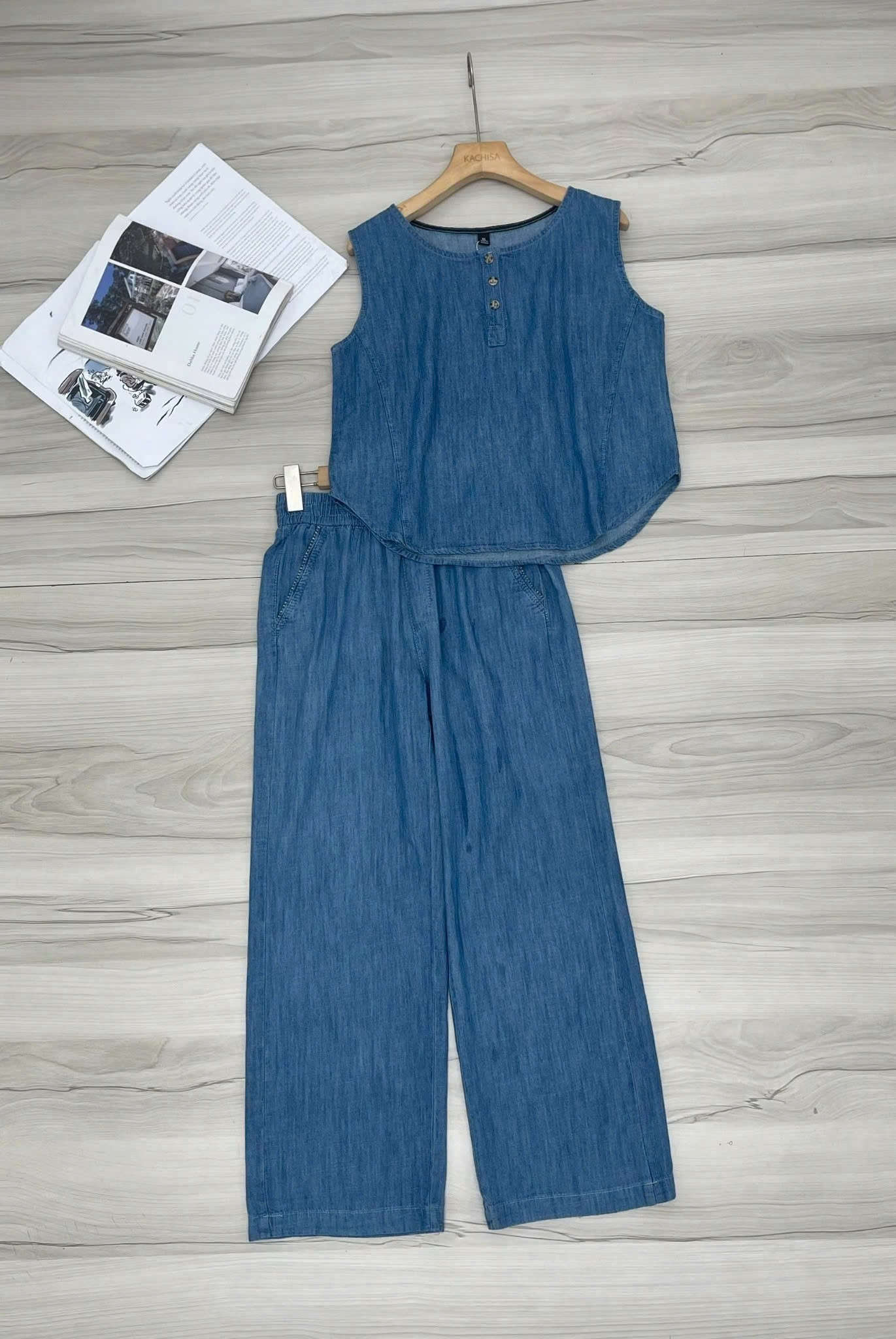 Set bộ jean denim áo sát nách